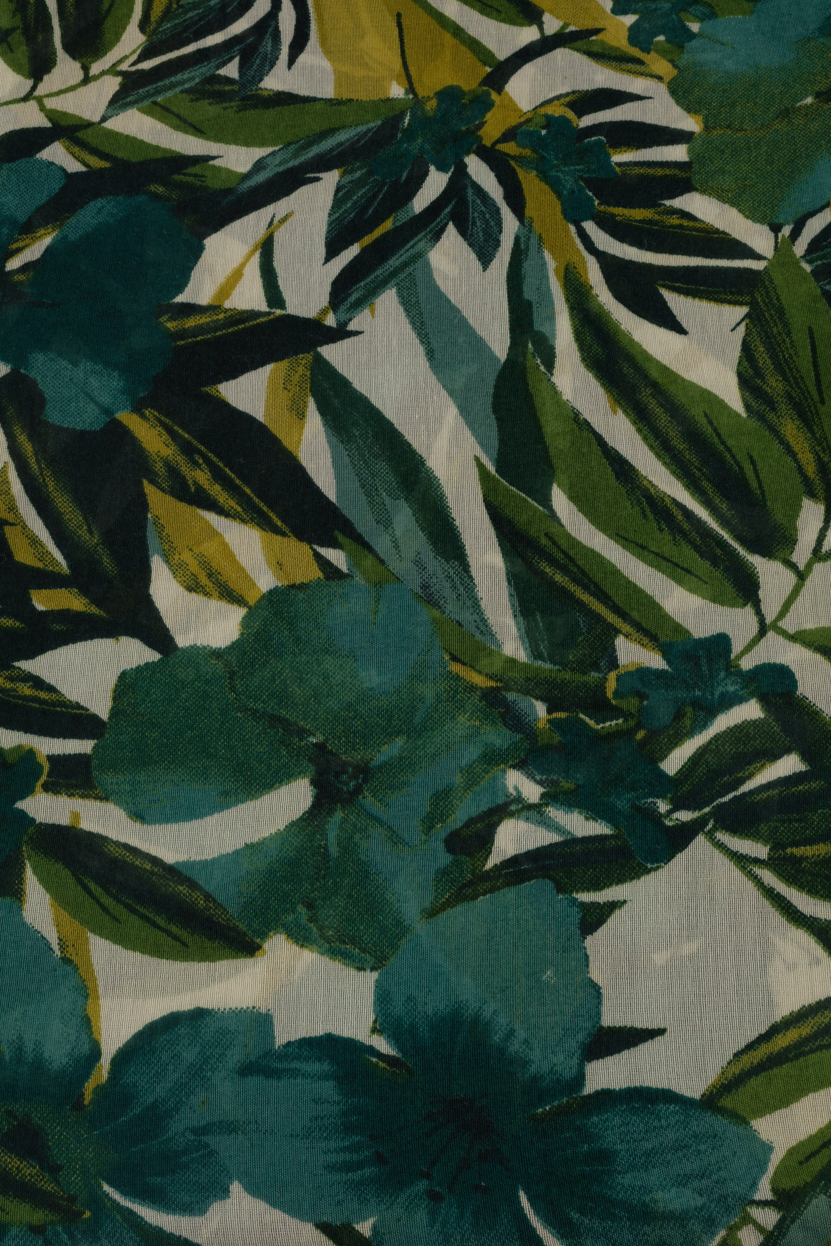 Stylowa apaszka w zielone liście
