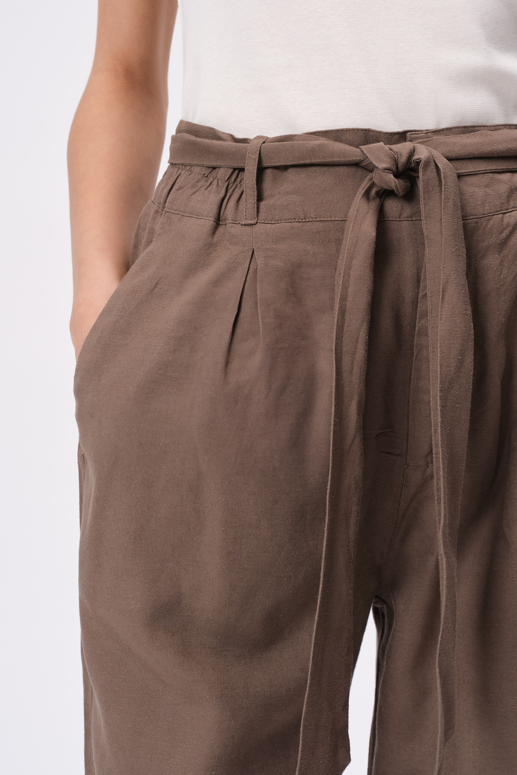 Luźne brązowe szorty