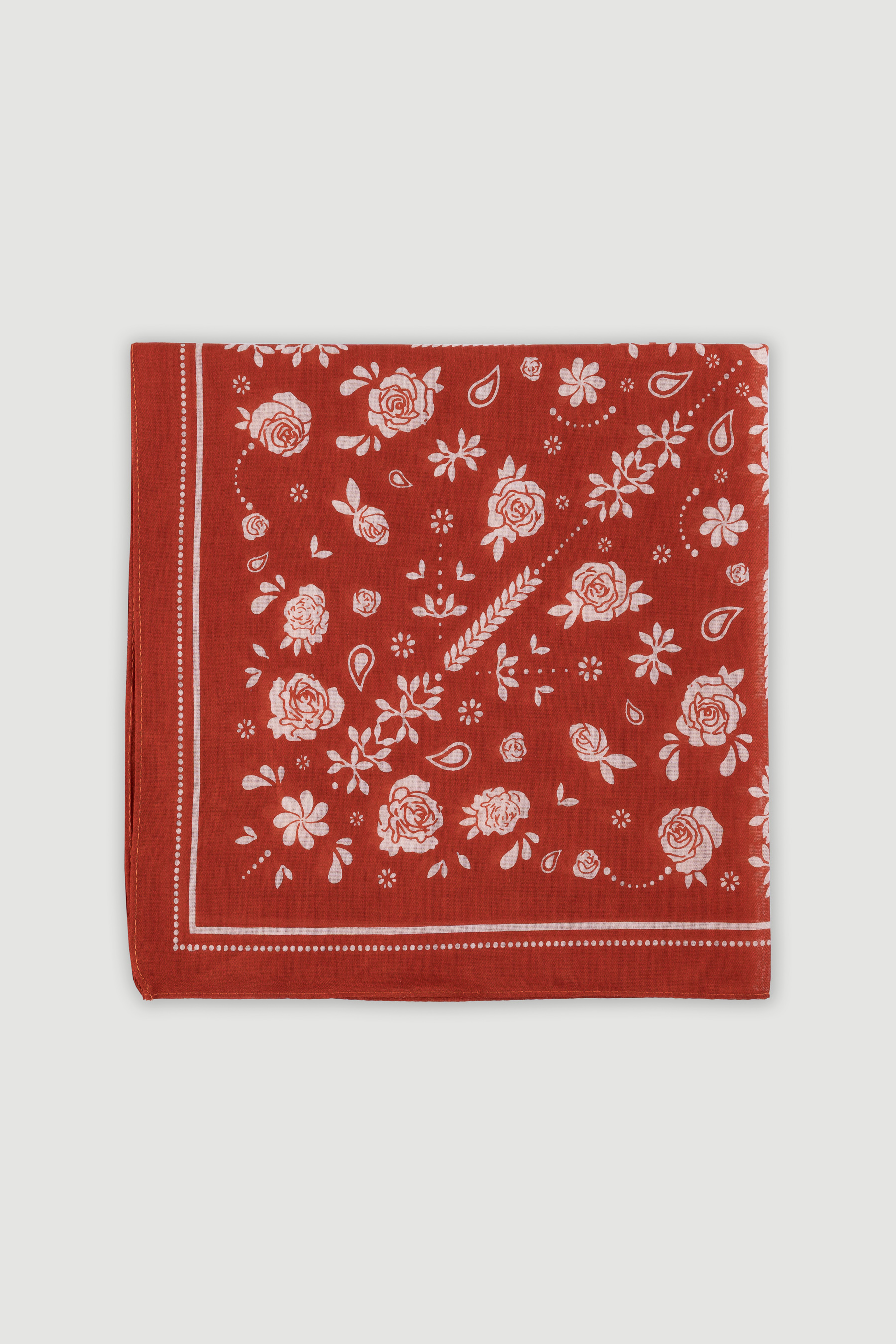 Bandana w ceglastym odcieniu czerwieni