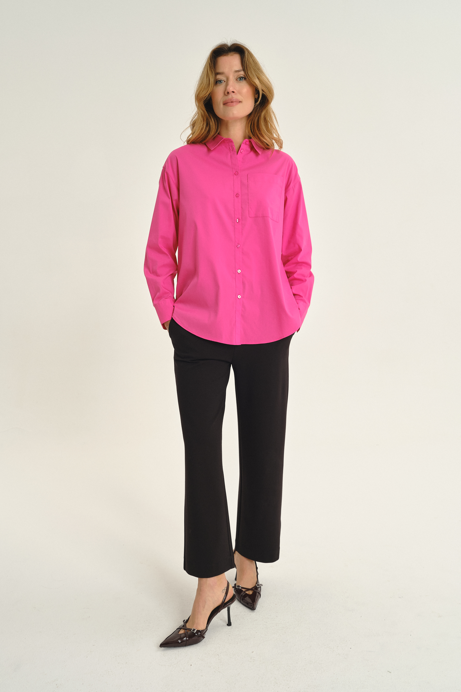 Klasyczna koszula w różowym kolorze