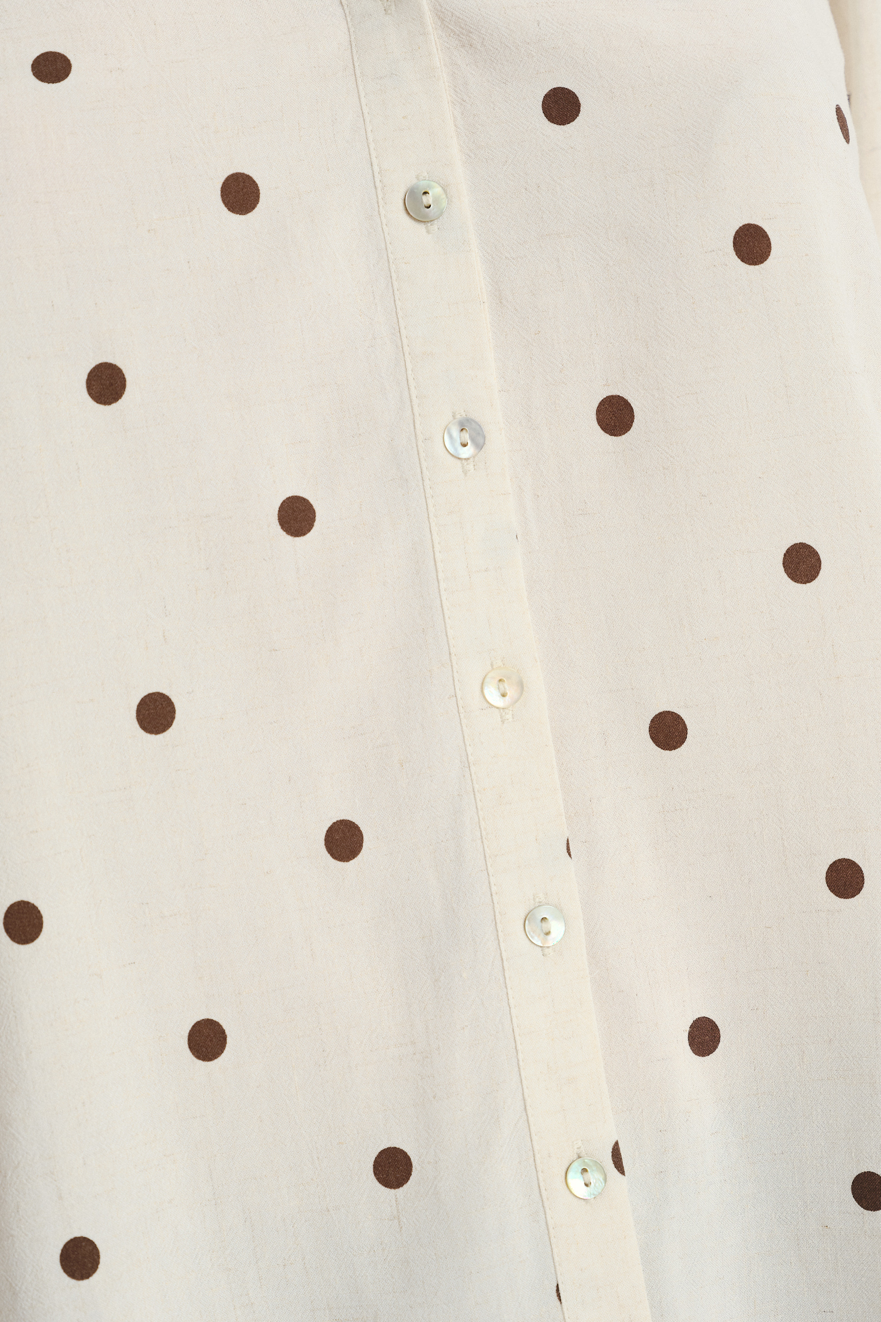 Lekka bluzka z ozdobna riuszką