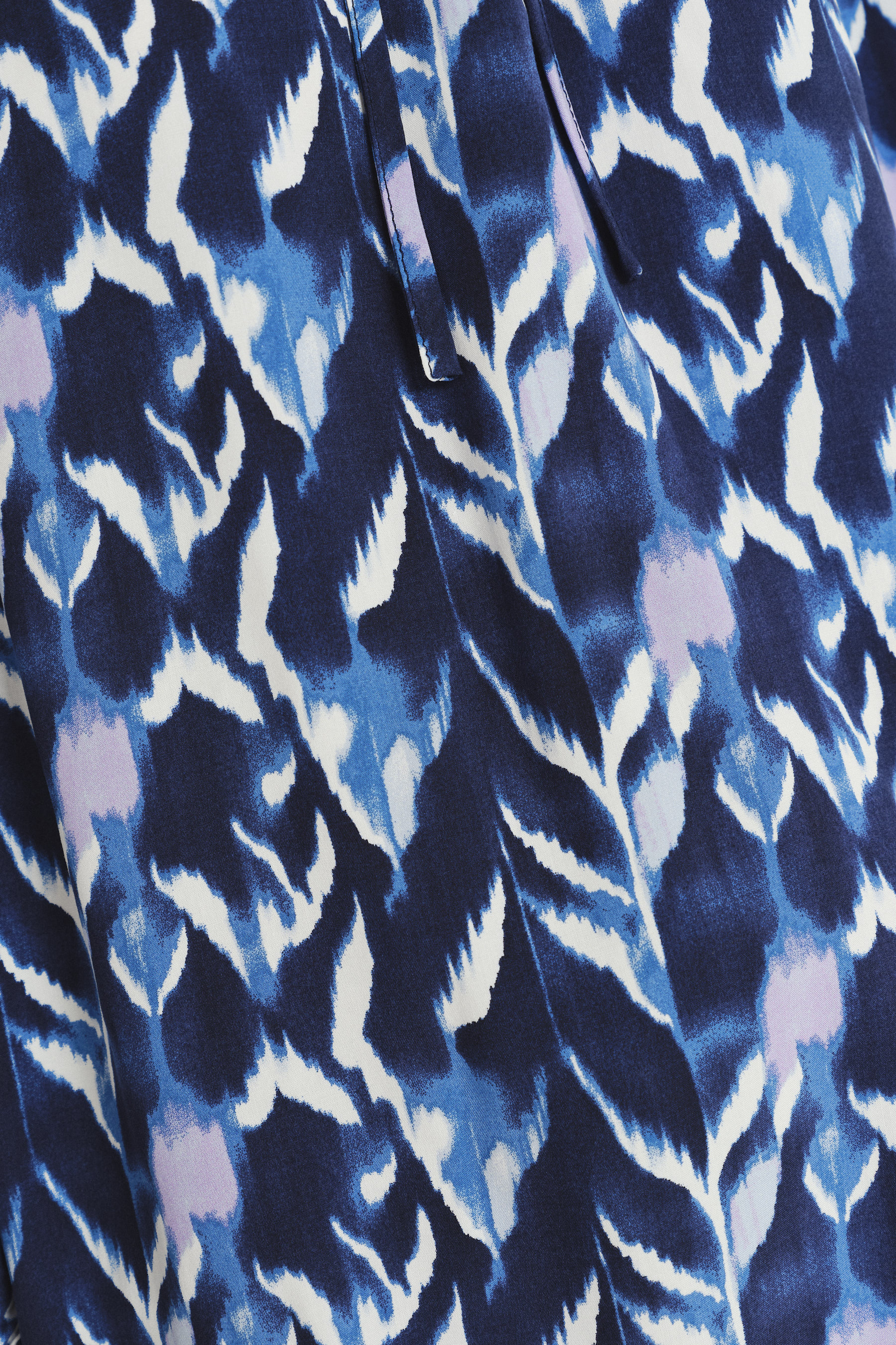 Niebiesko-czarna bluzka z wiskozy