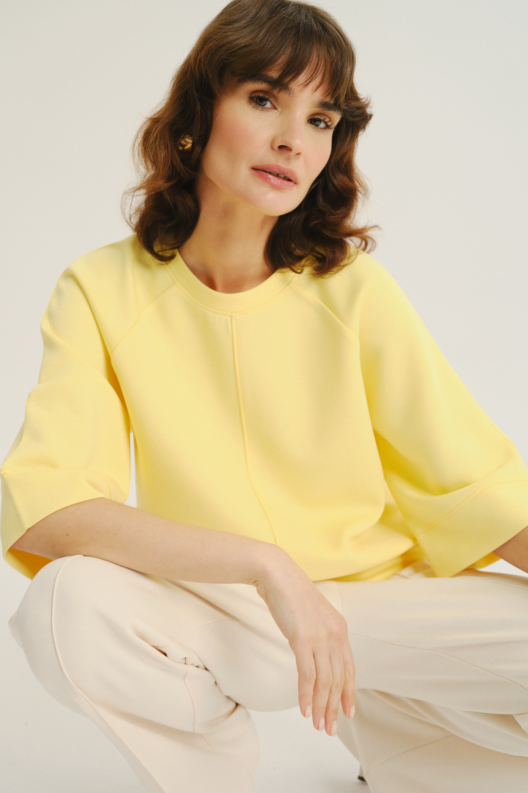 Luźna żółta bluza z rękawem 3/4