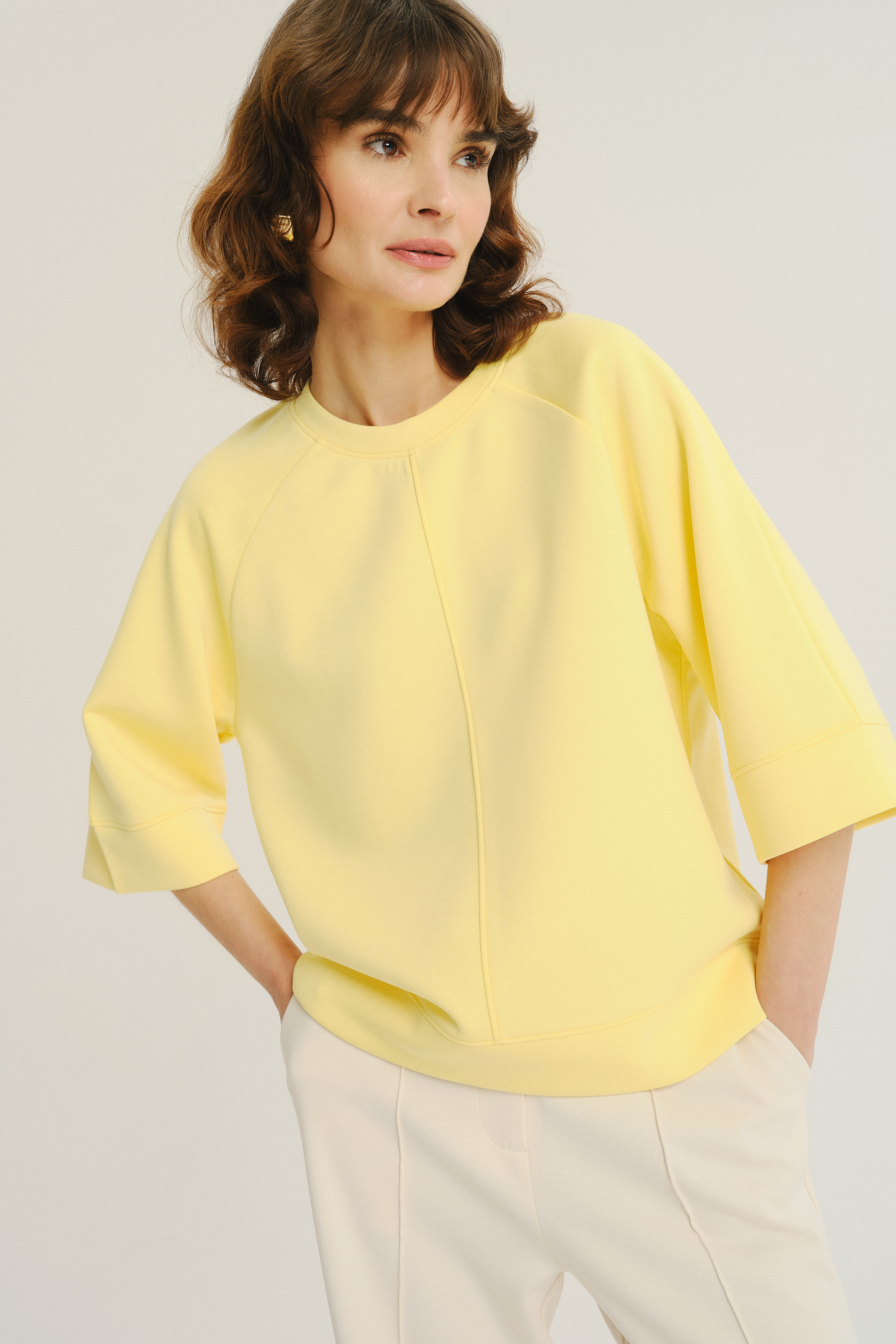 Luźna żółta bluza z rękawem 3/4