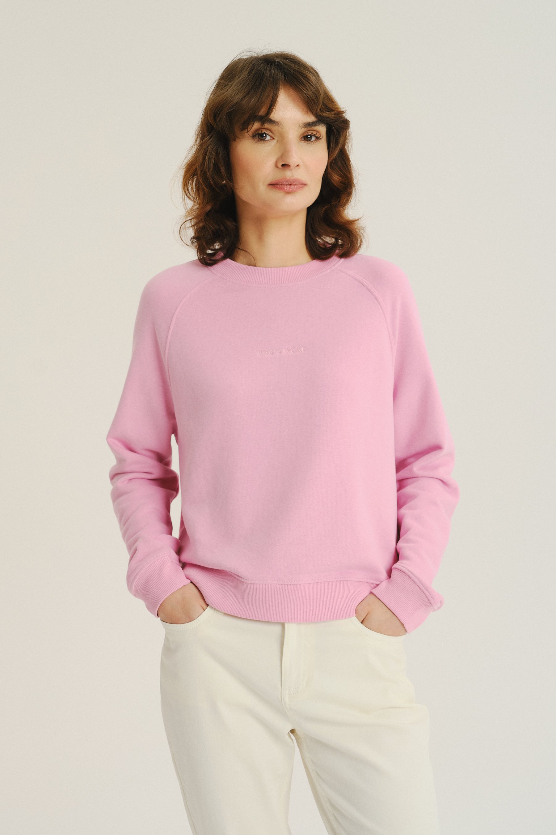 Basicowa bluza w różowym kolorze