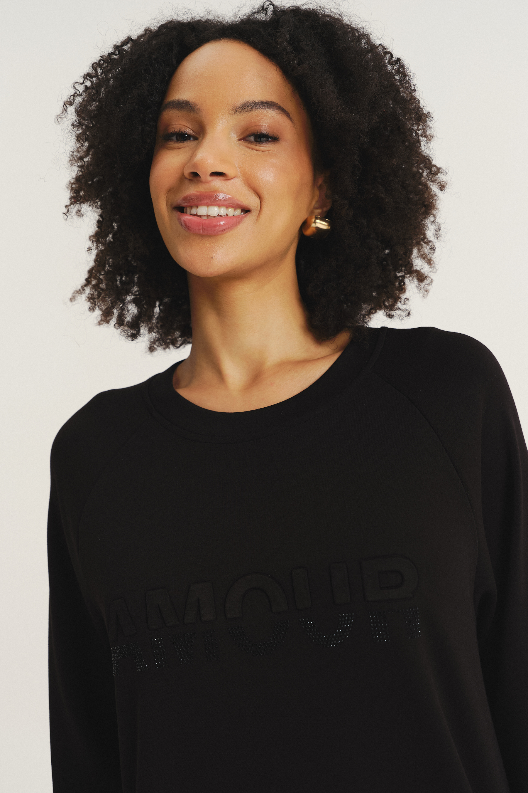 Czarna bluza GLOW z domieszką wiskozy