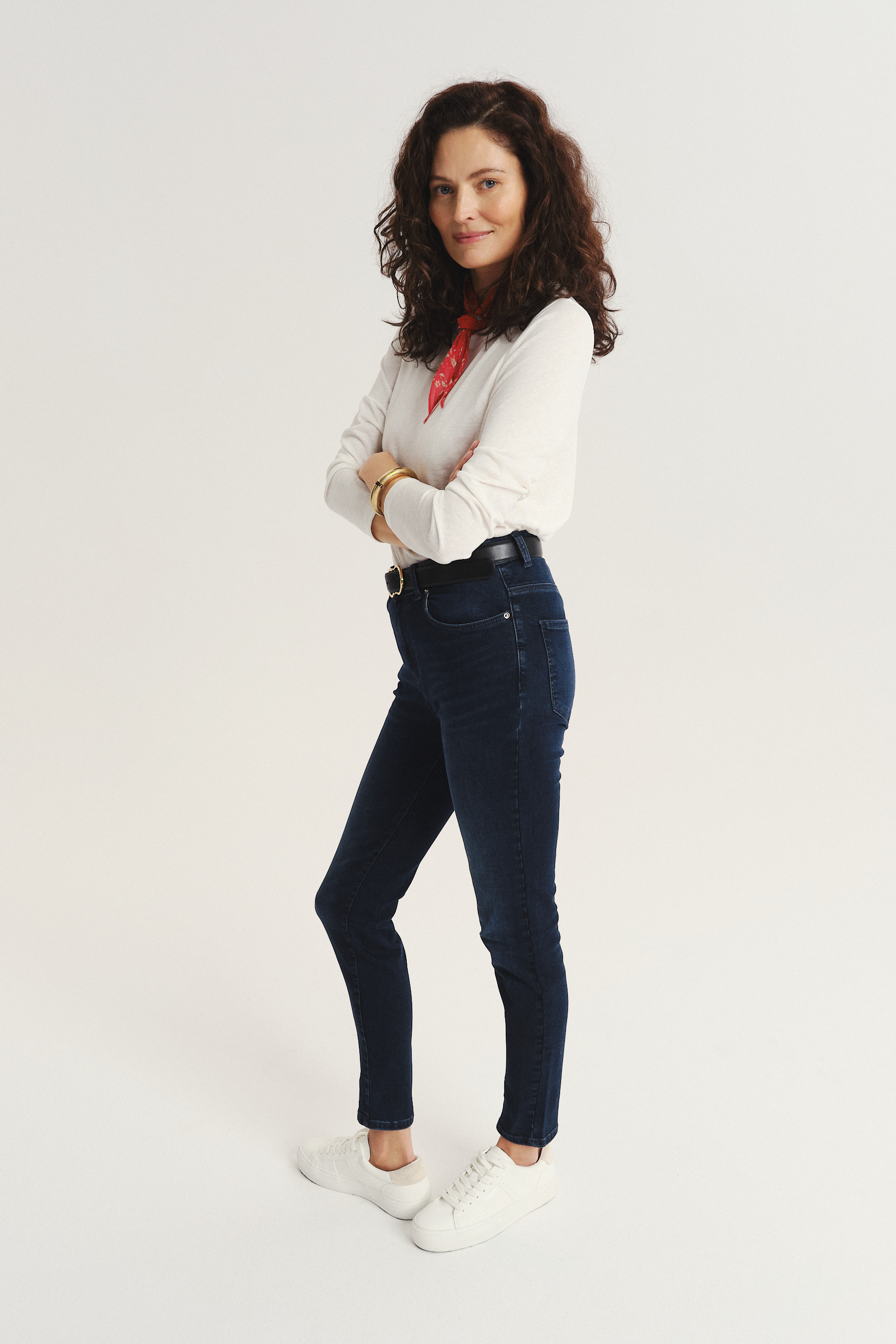 Klasyczne granatowe skinny jeans