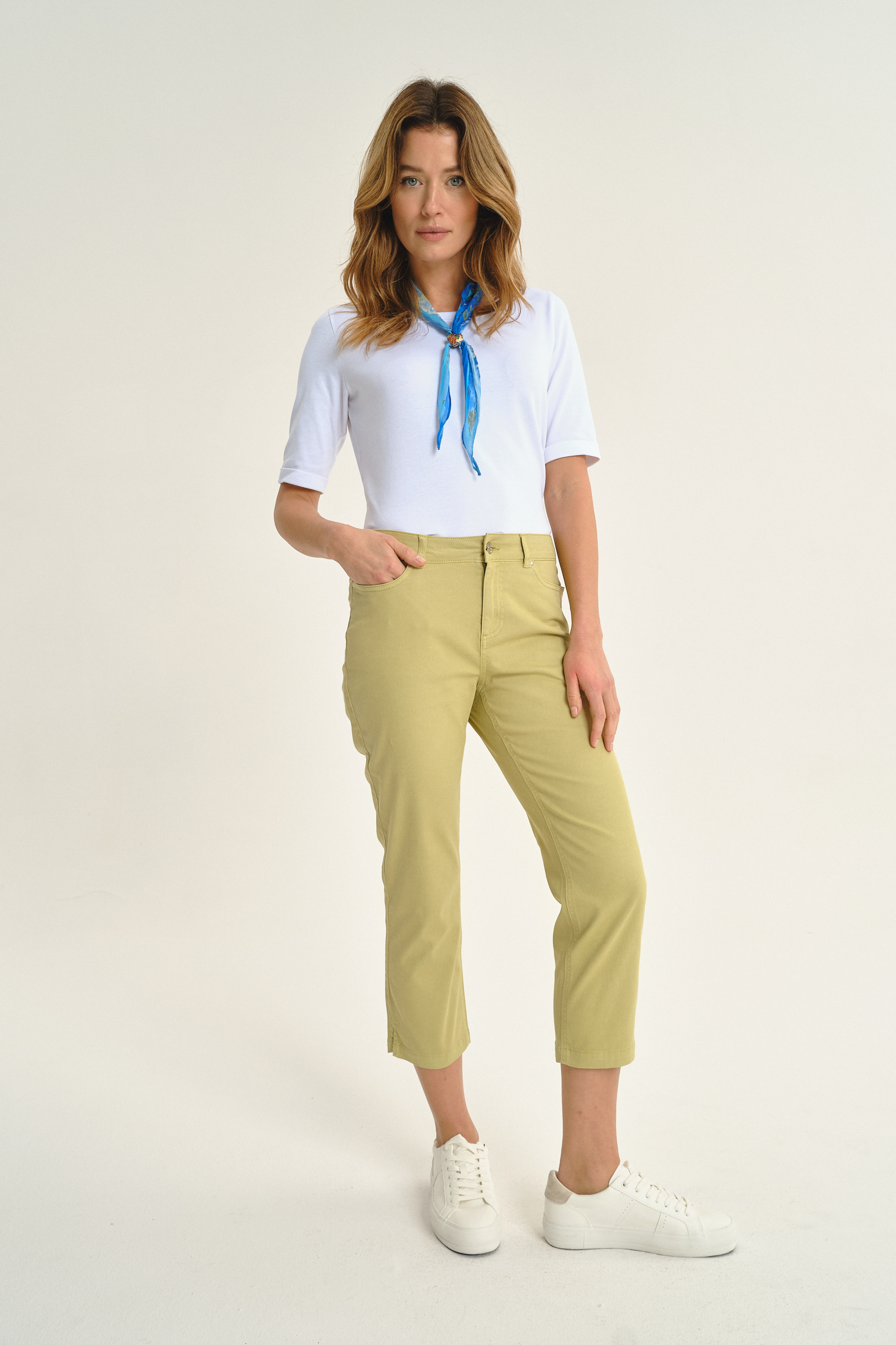 Bawełniane spodnie w limonkowym kolorze