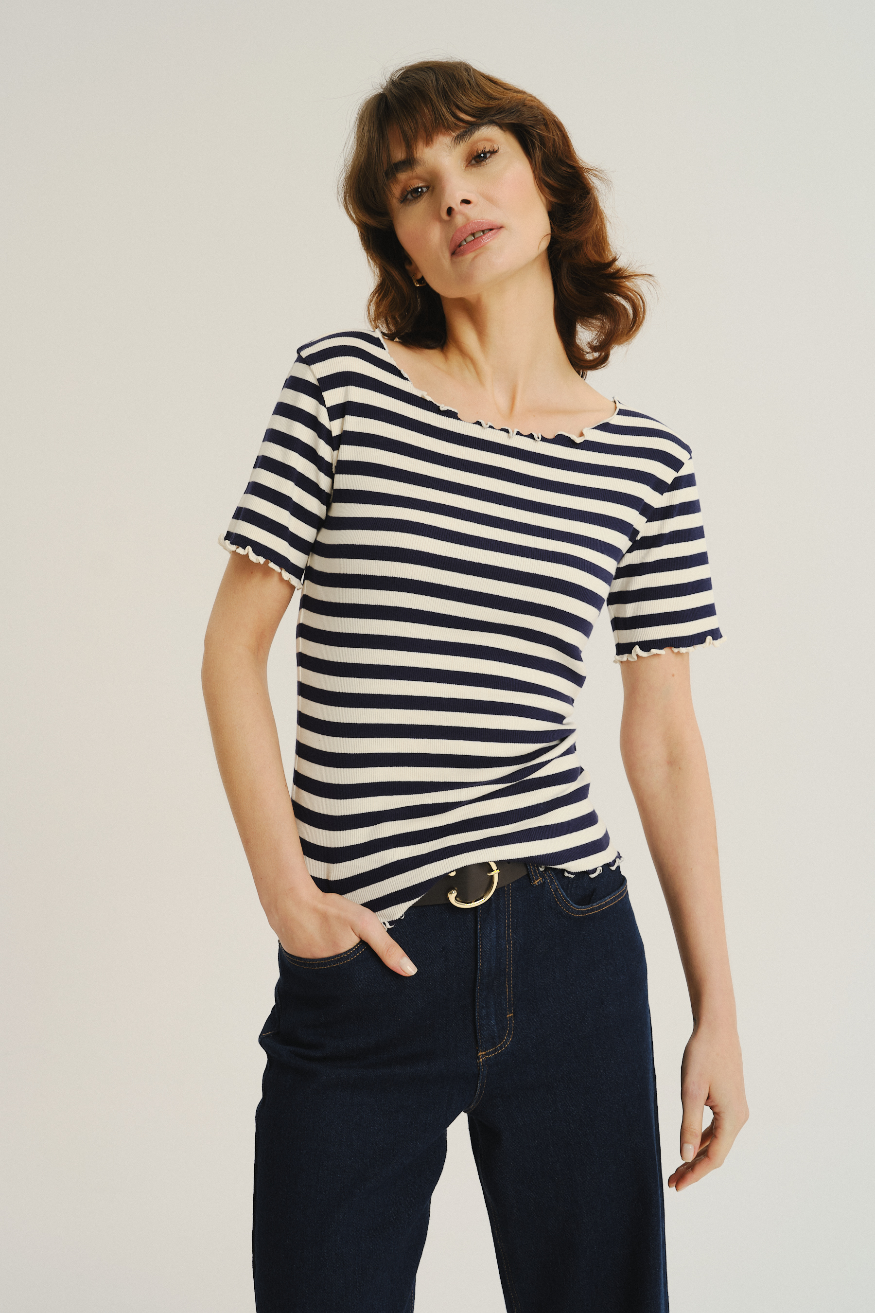 Biało-czarny top w paski