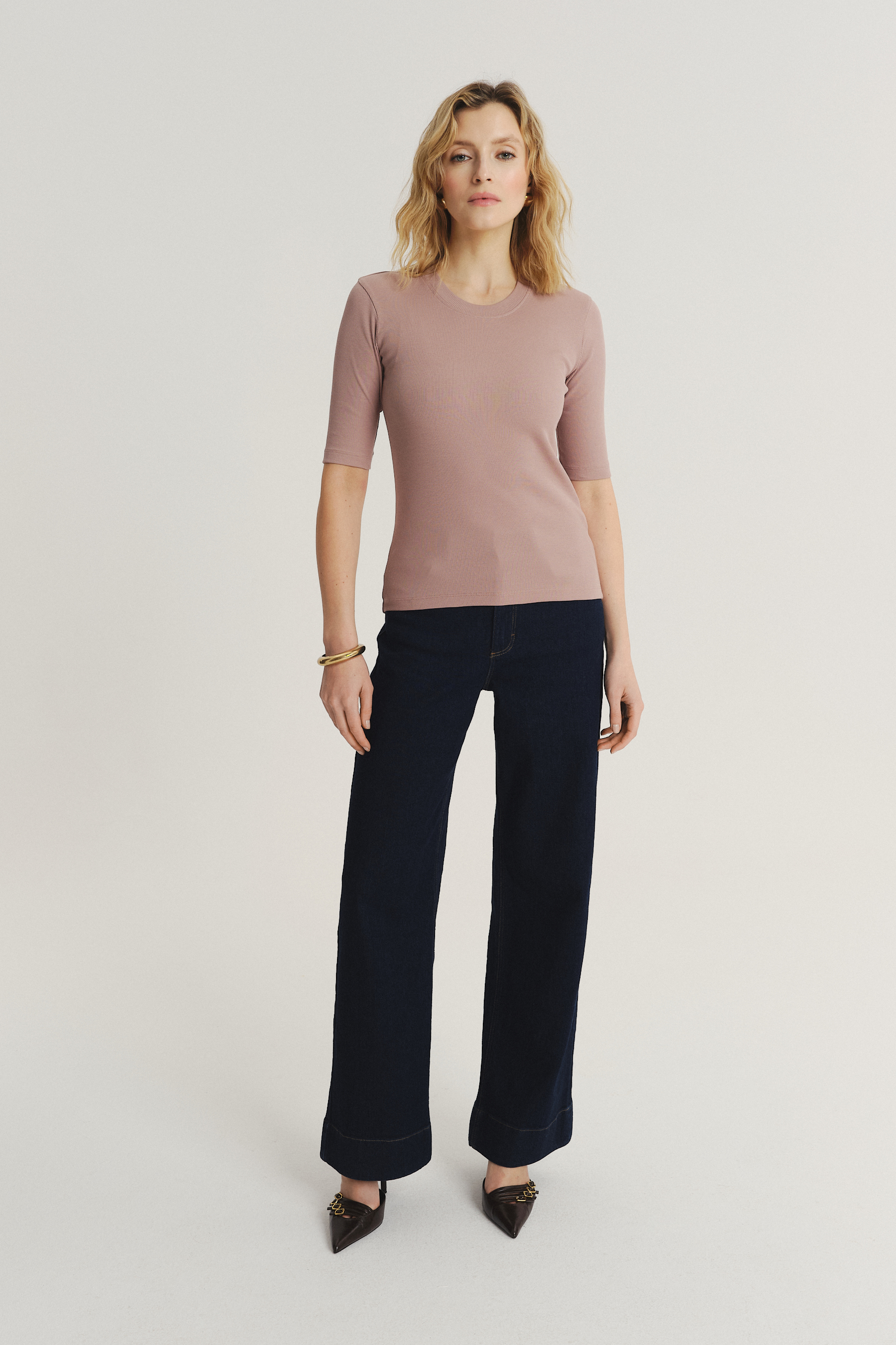 Dopasowany top w kolorze brudnego różu