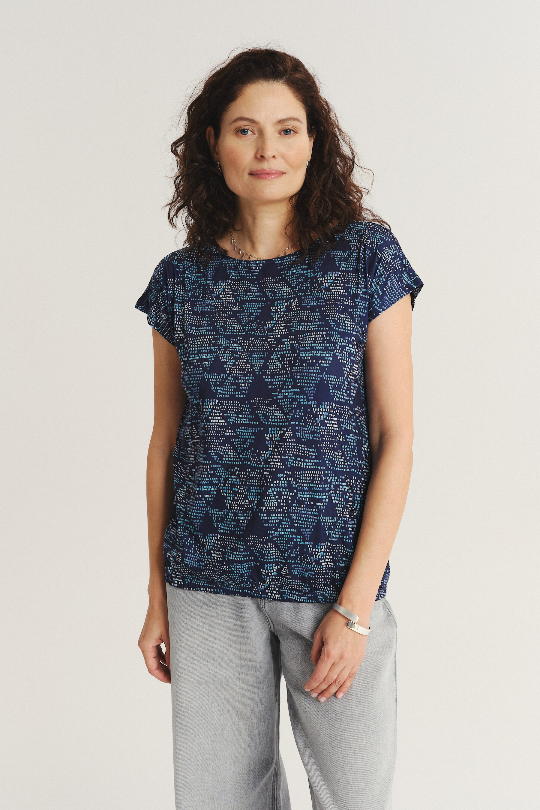 Top z niebieskim printem krótkie rękawy