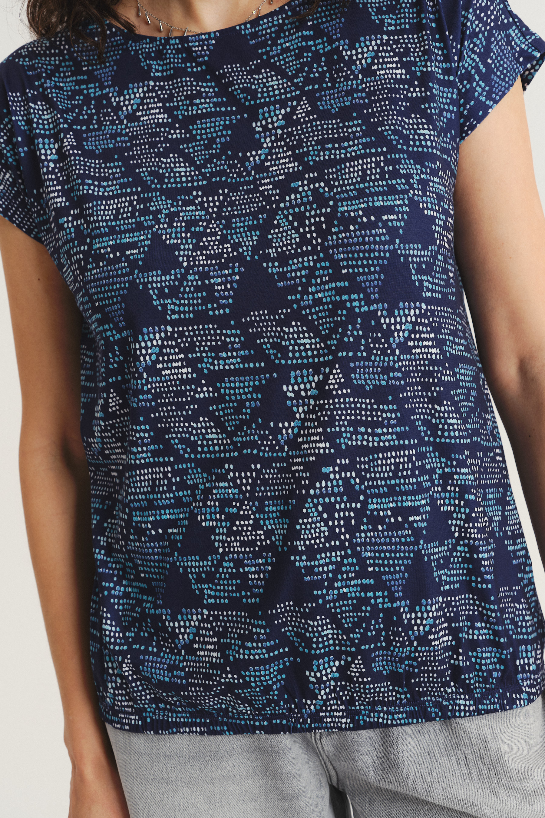 Top z niebieskim printem krótkie rękawy