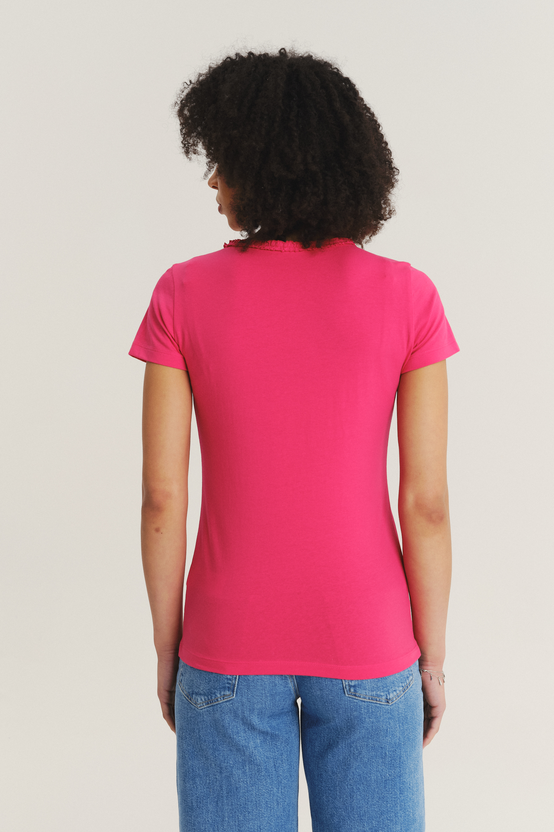 Dopasowany top w różowym kolorze