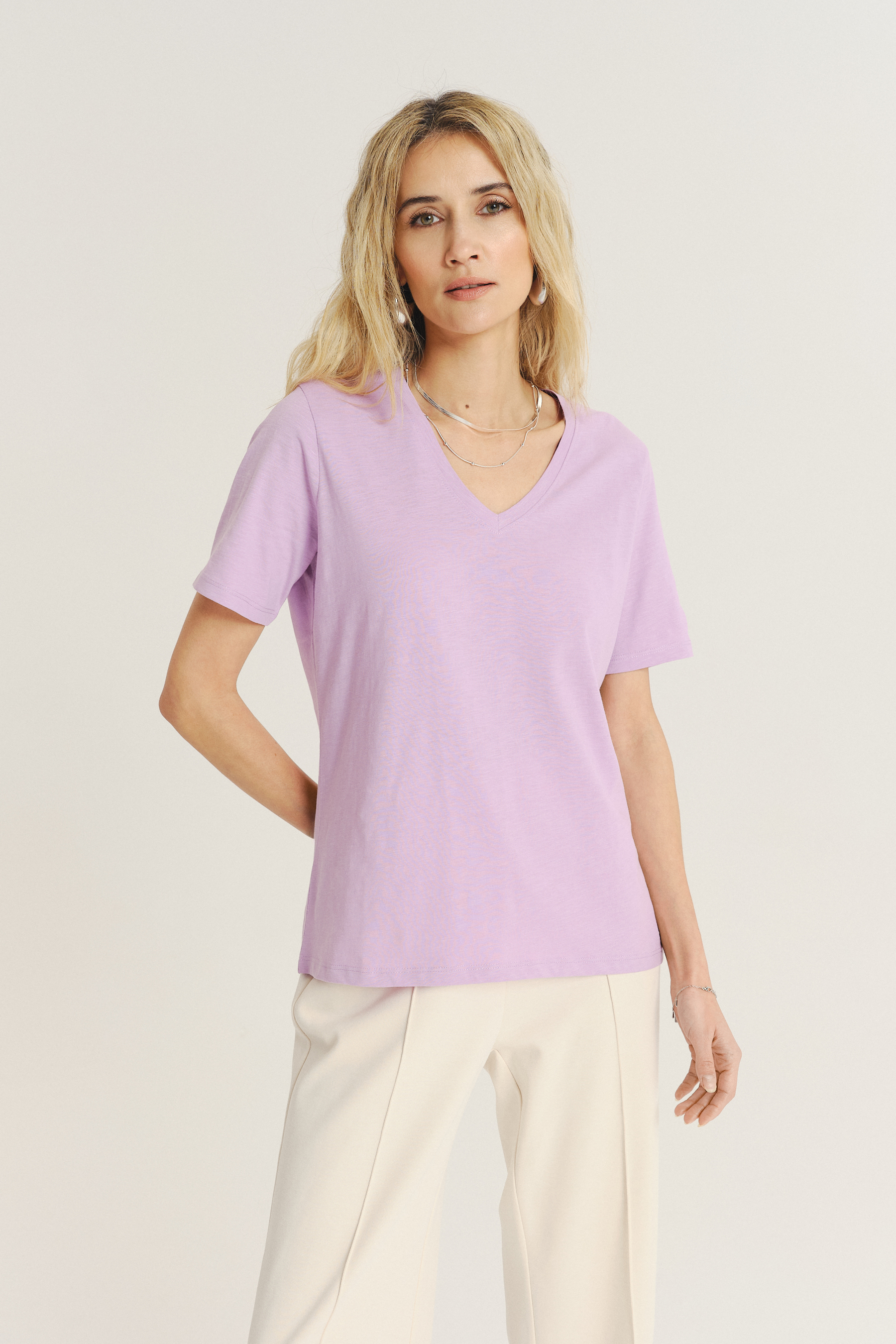 Lawendowy top z krótkim rękawem