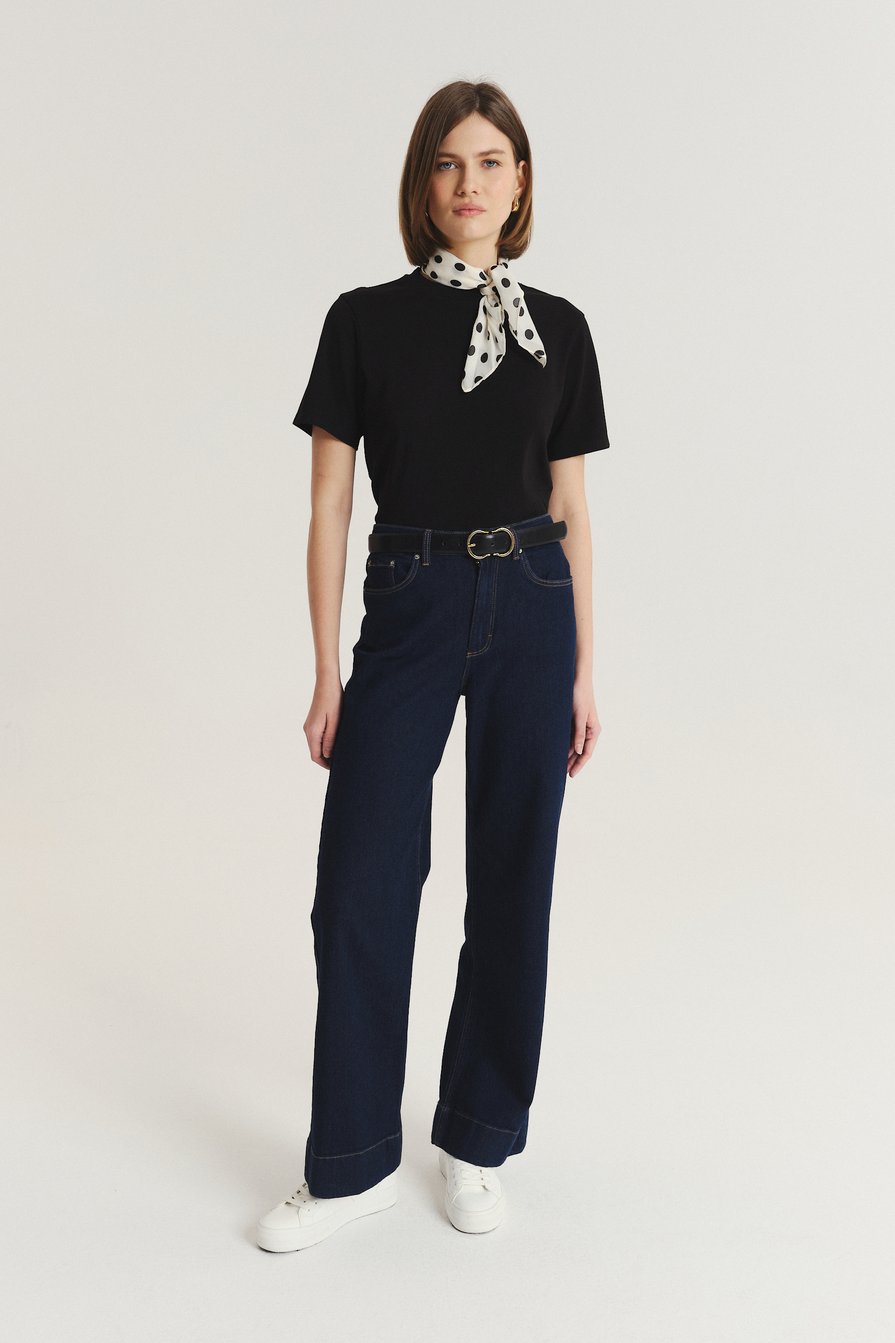 Czarny bawełniany t-shirt