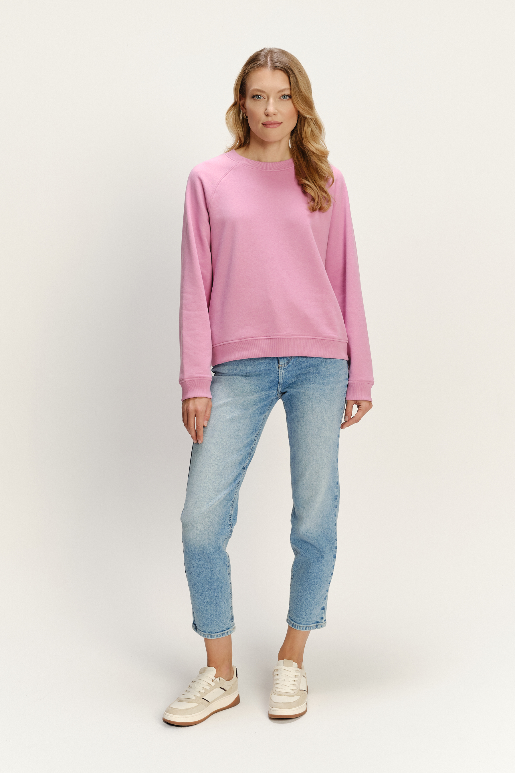 Jasnofioletowa bluza basic 