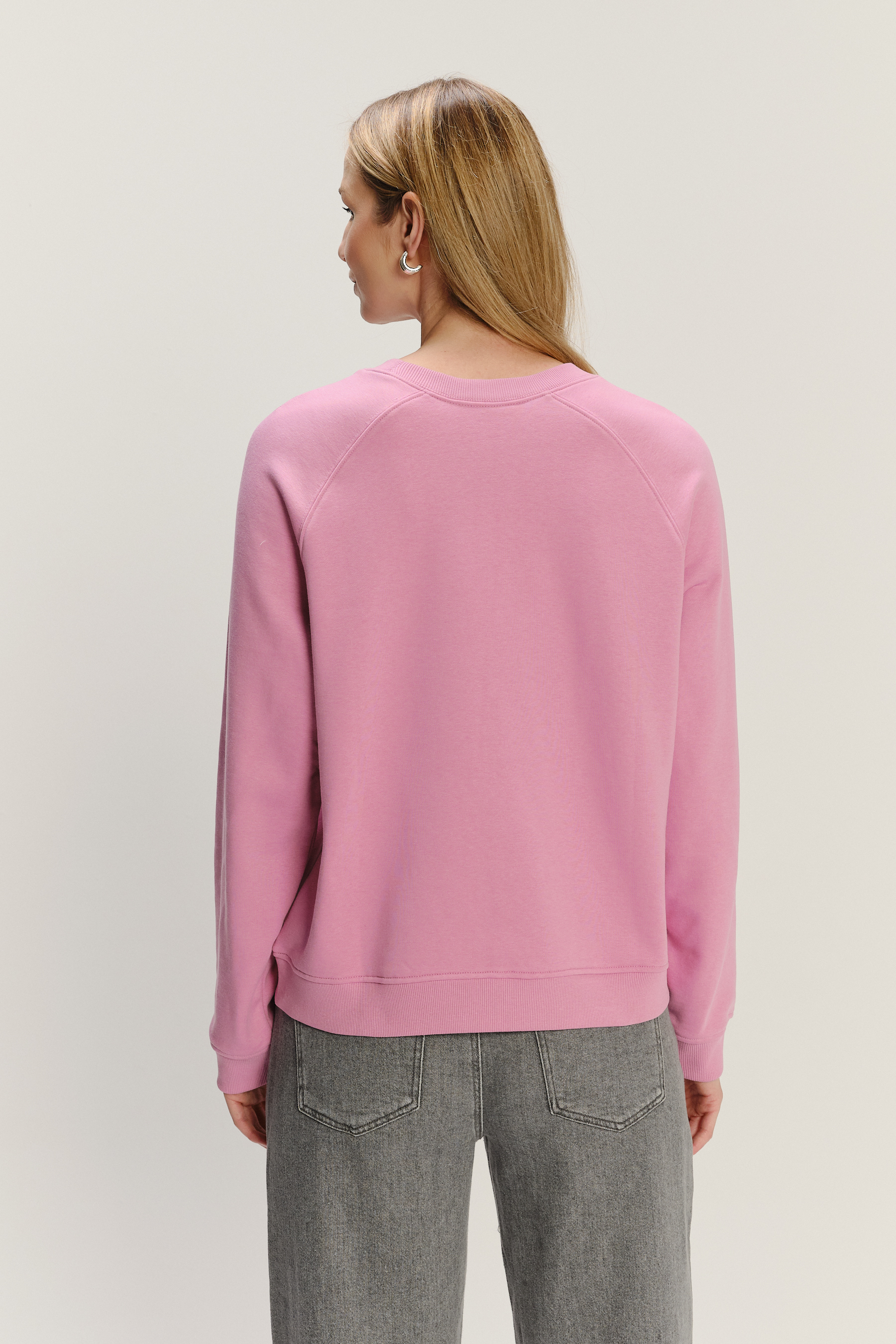 Jasnofioletowa bluza basic 