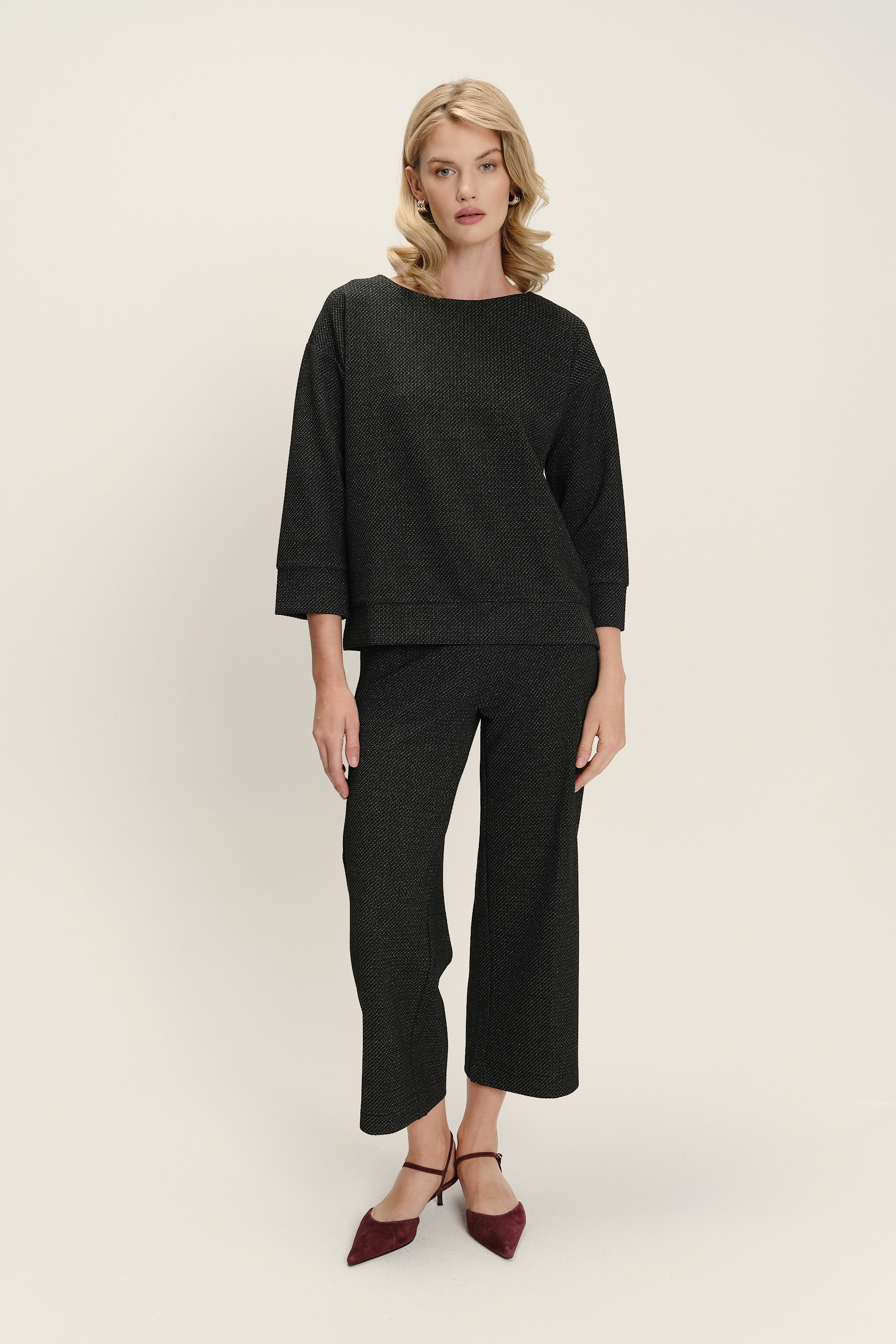 Klasyczna bluza z delikatnym połyskiem rękaw 3/4