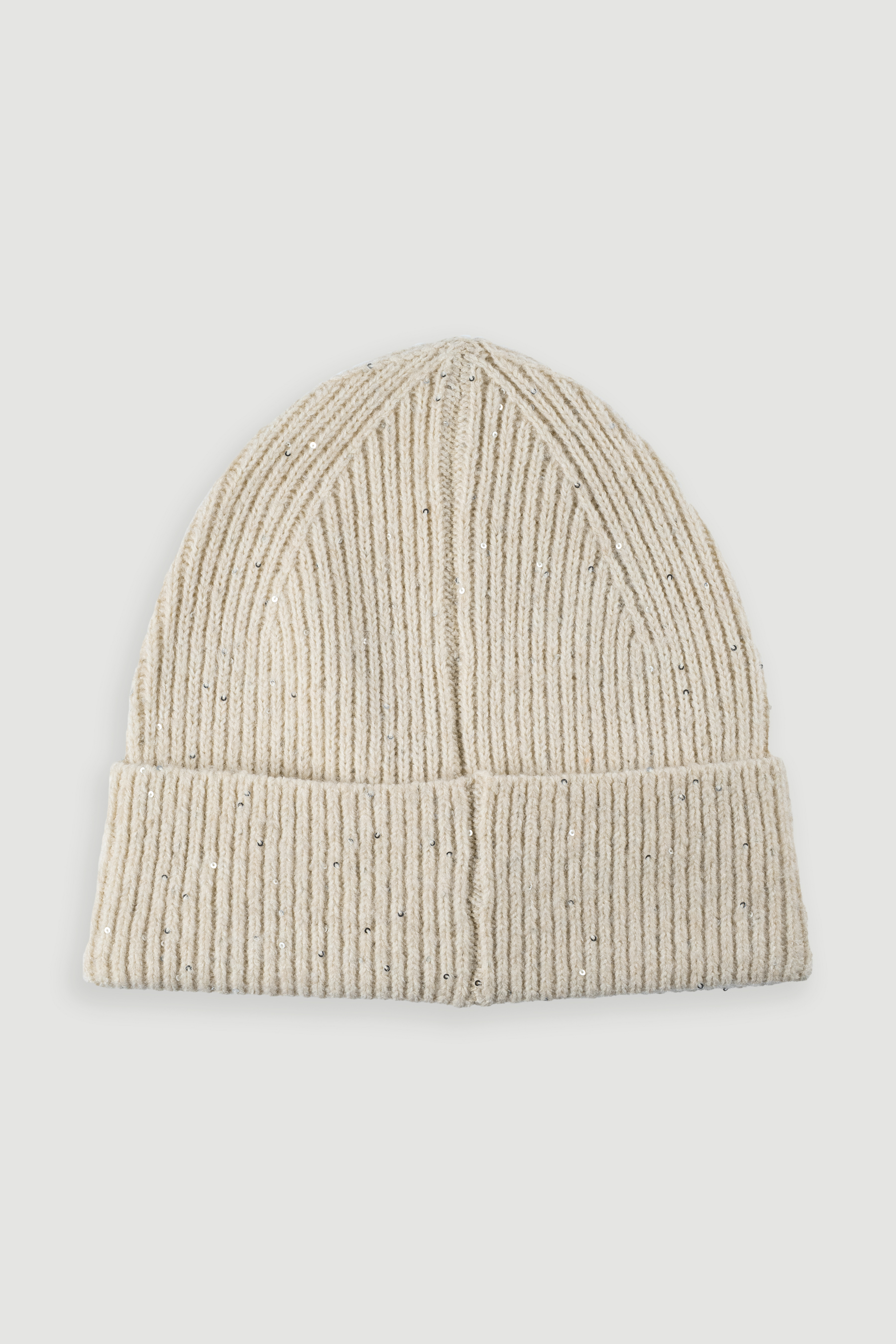 Kremowa czapka beanie