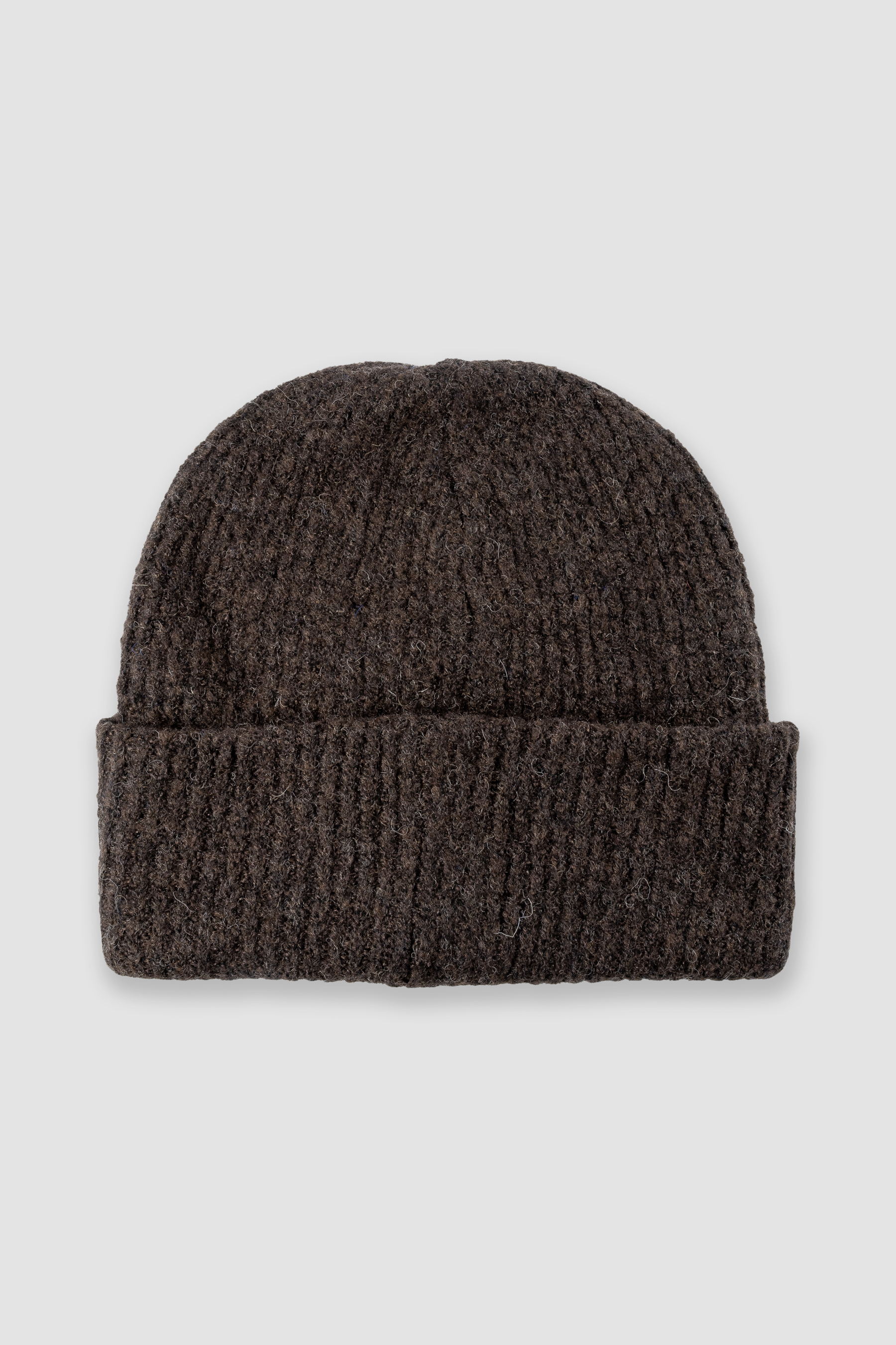 Czapka beanie w czekoladowym kolorze