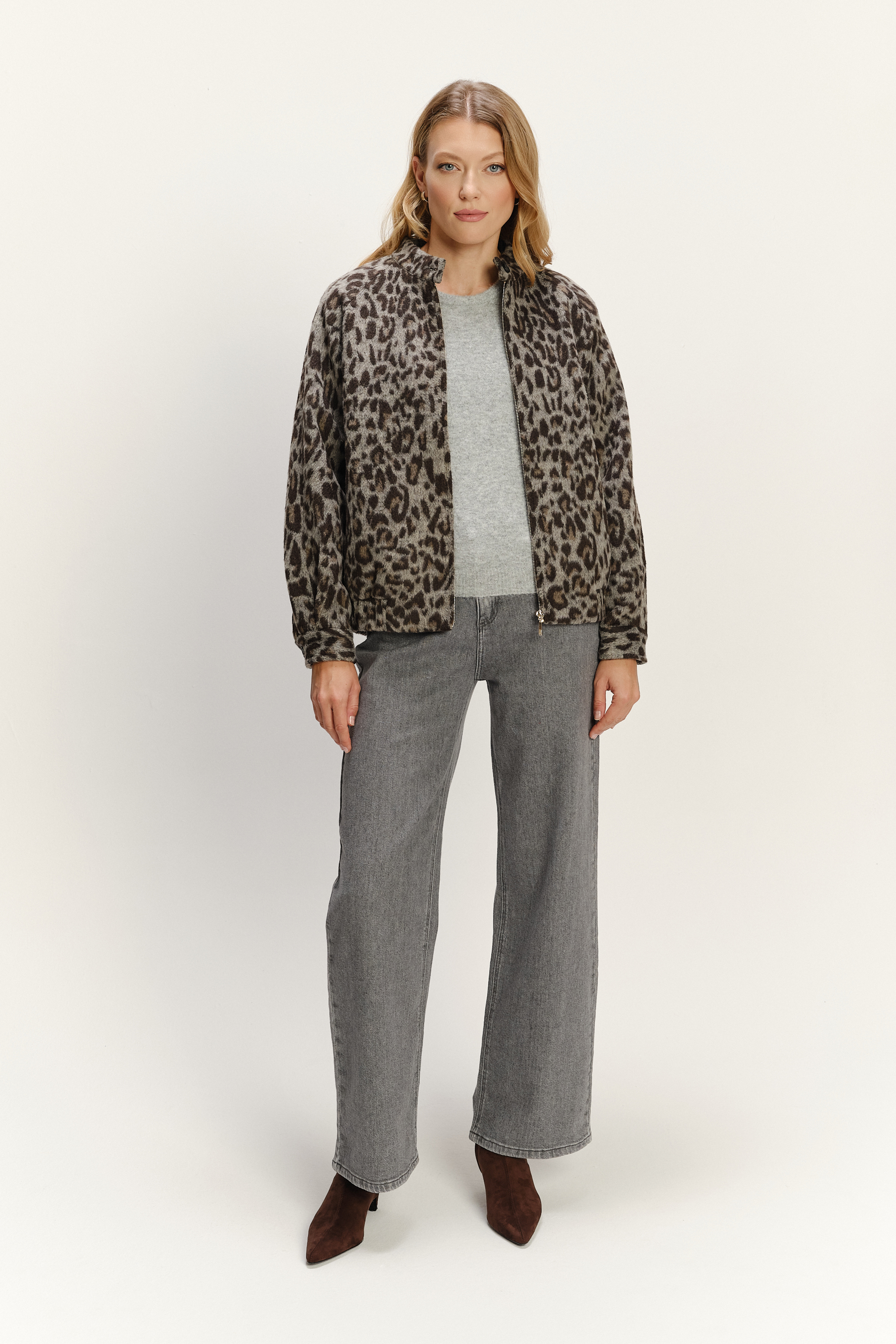 Casualowa kurtka z printem animal 