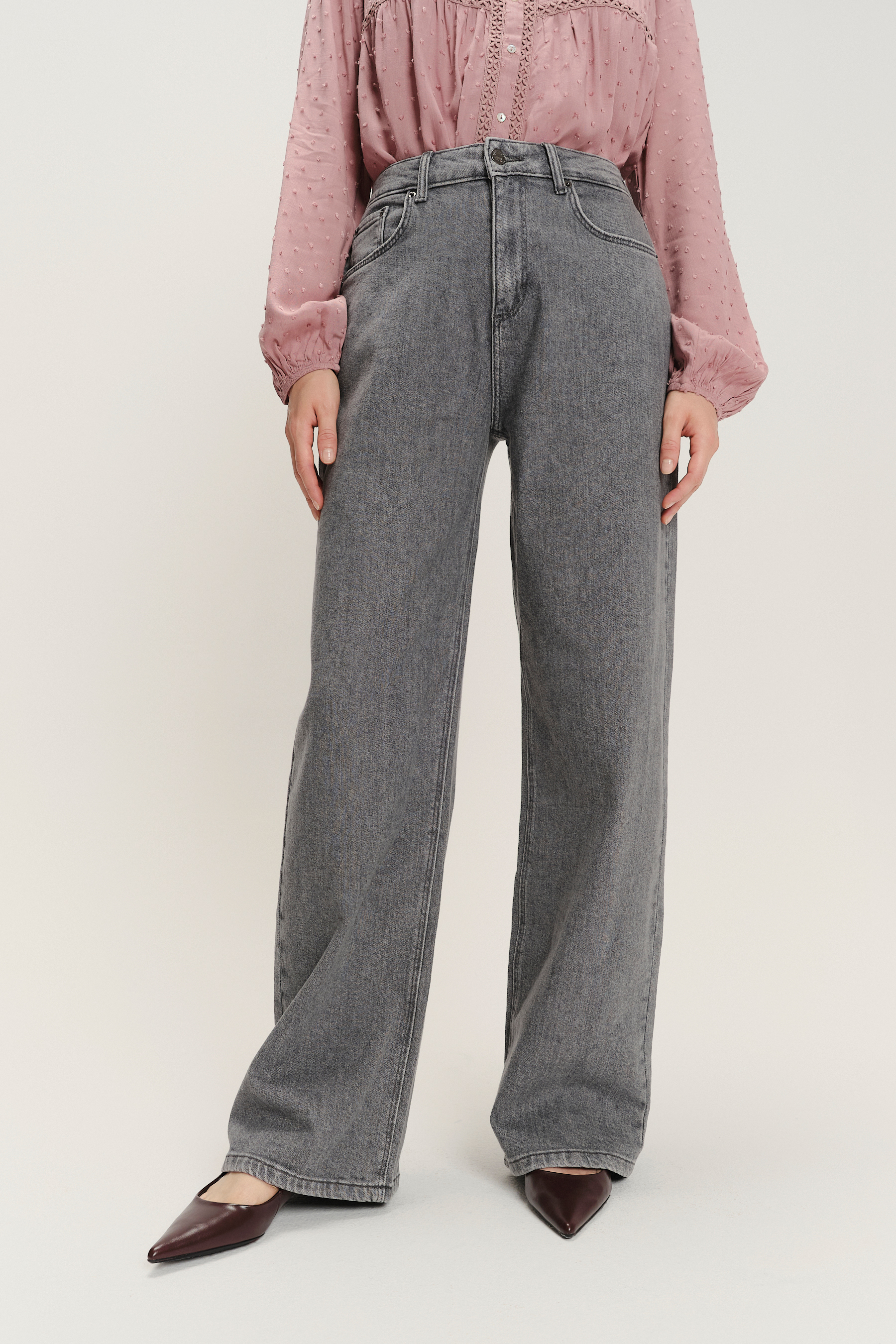 Ciemnoszare spodnie jeansowe wide leg