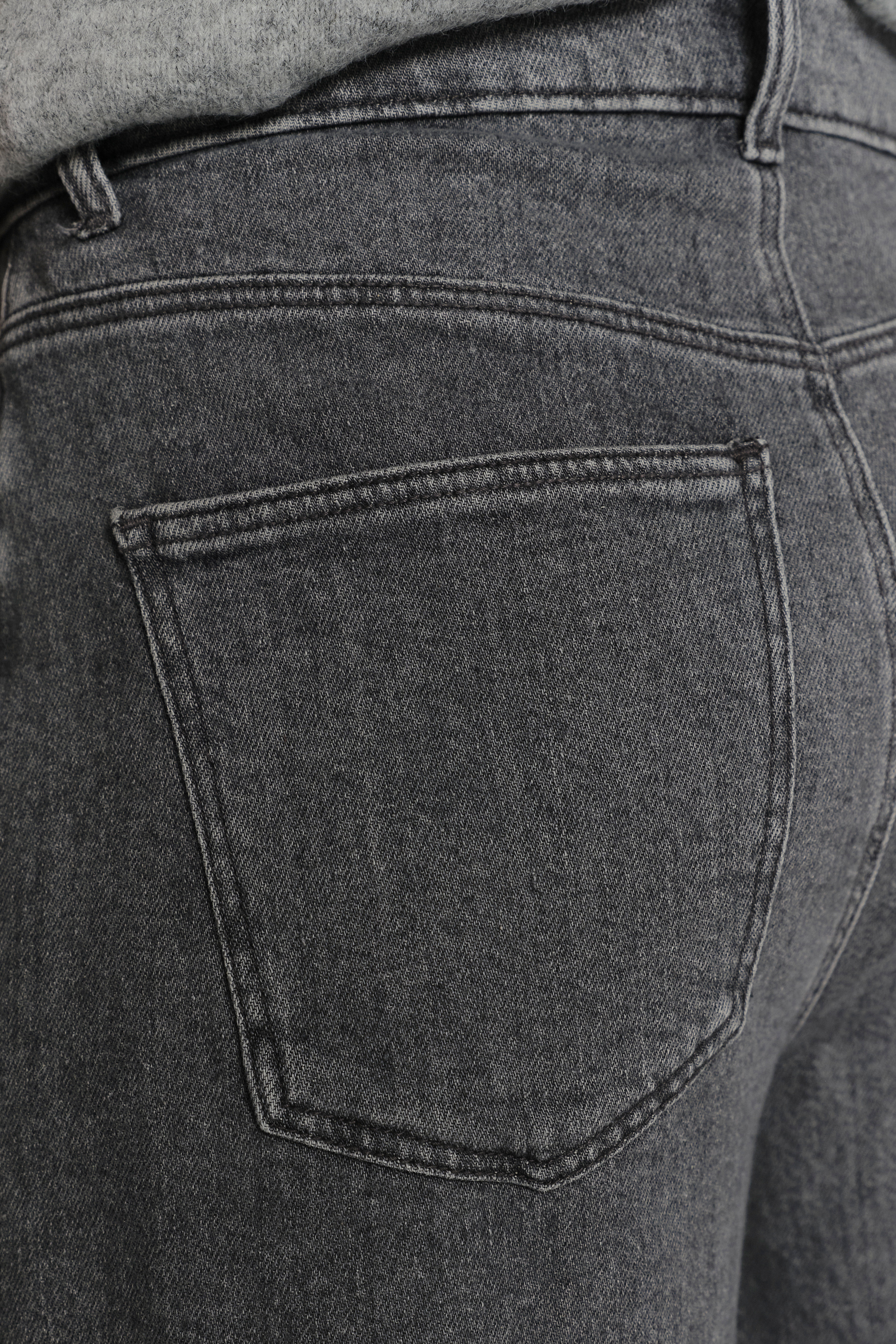 Ciemnoszare spodnie jeansowe wide leg