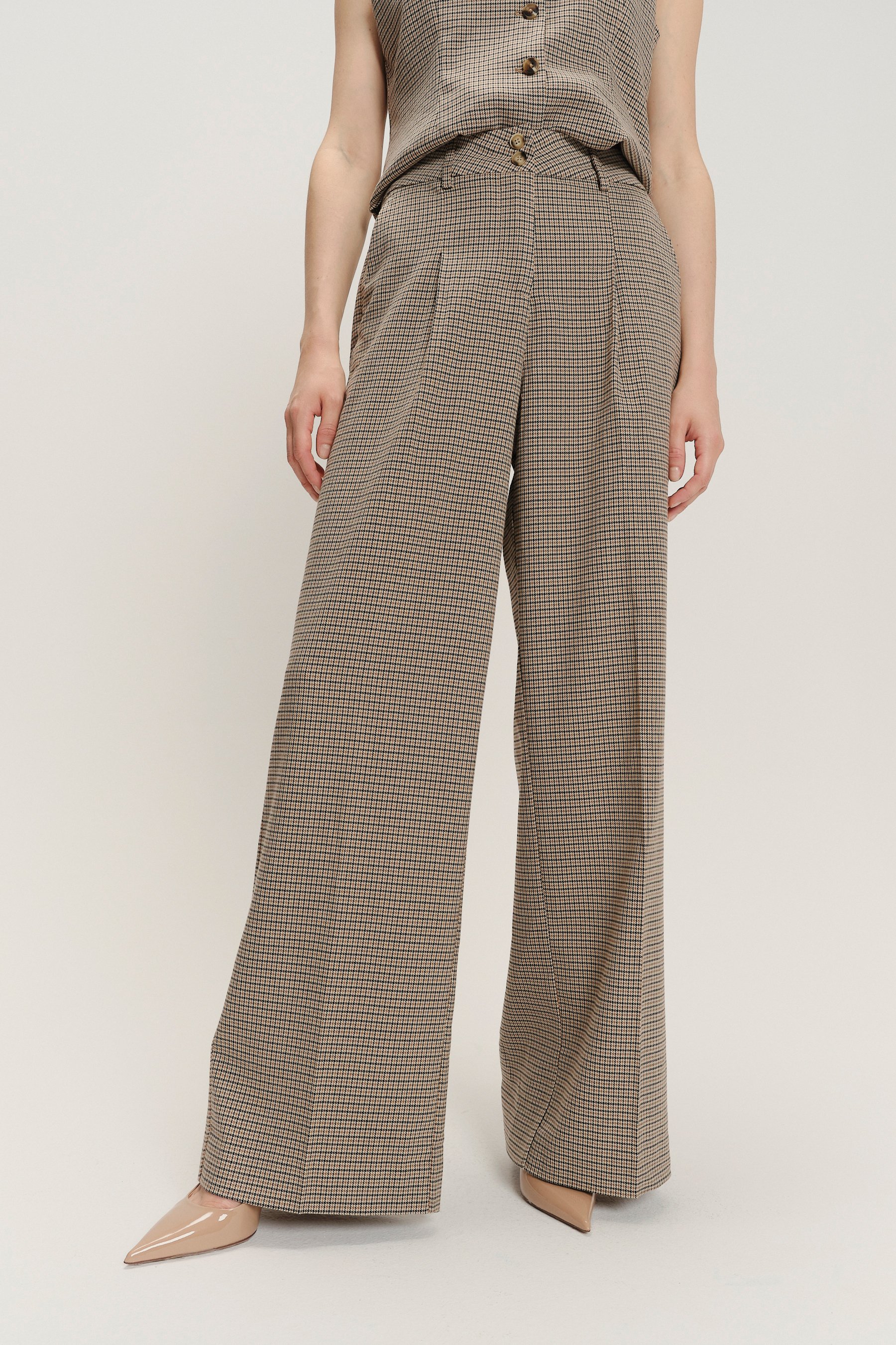 Eleganckie beżowe spodnie wide leg nadruk w kratkę