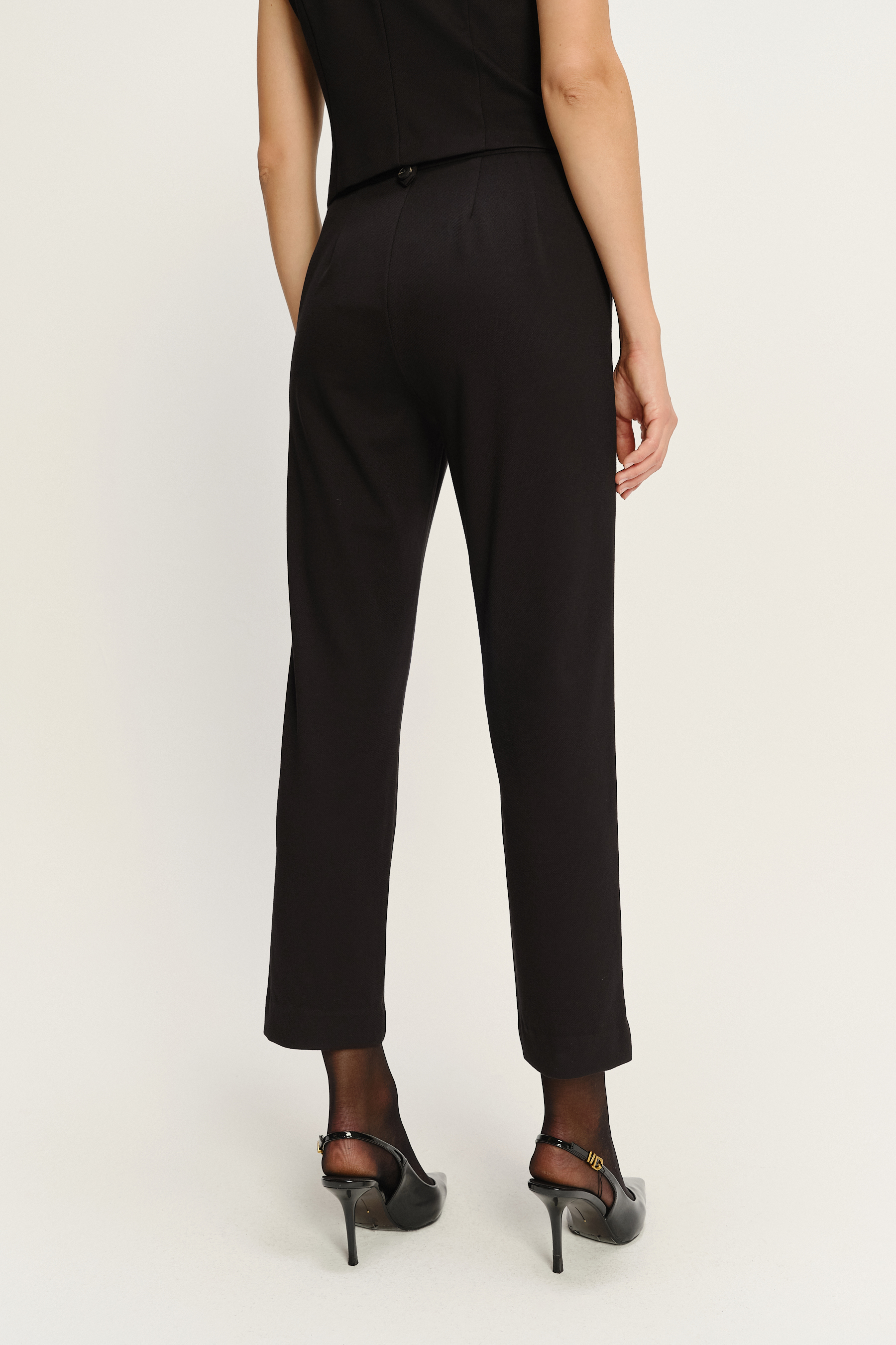 Klasyczne czarne cygaretki