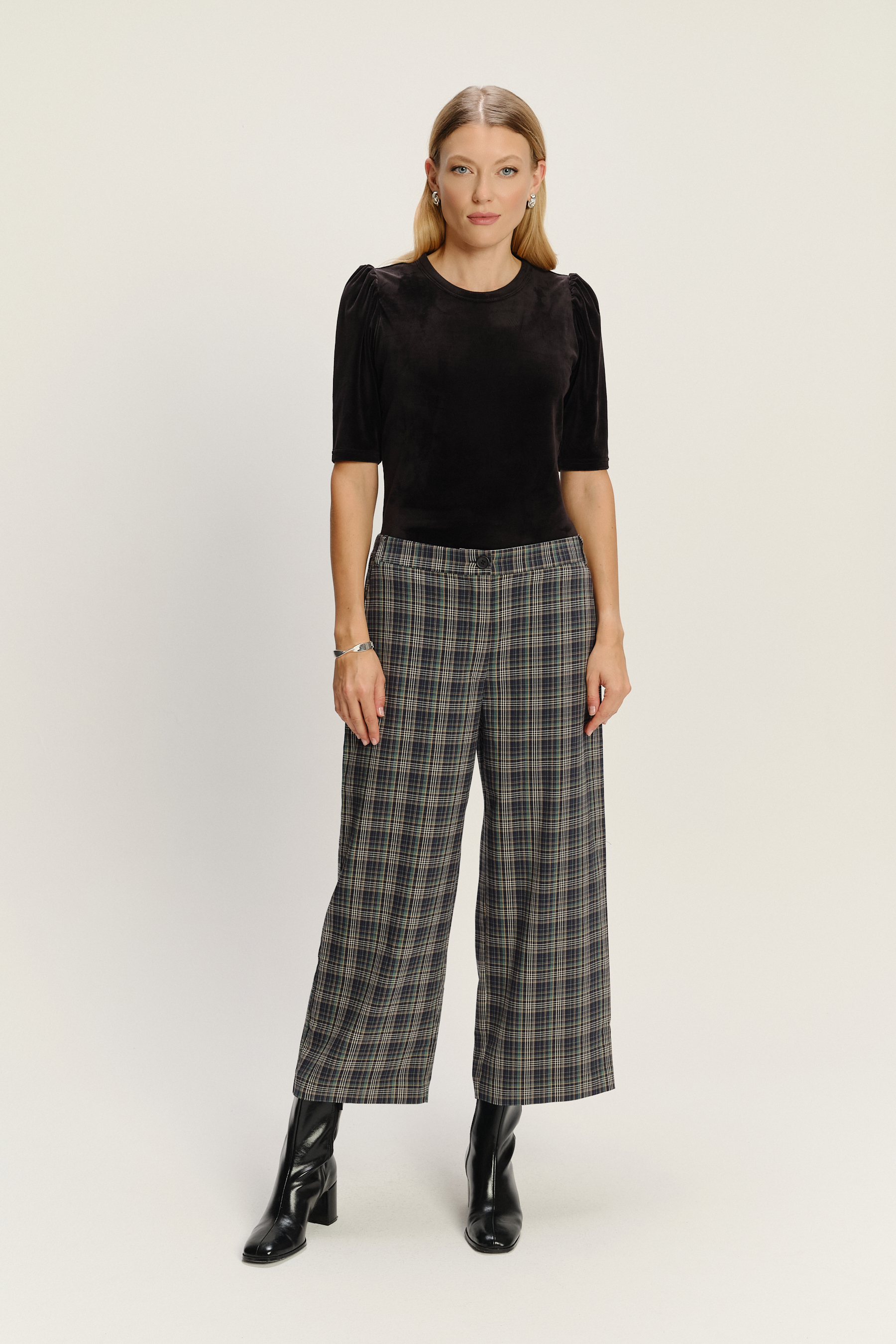 Szerokie wiskozowe spodnie w kratę