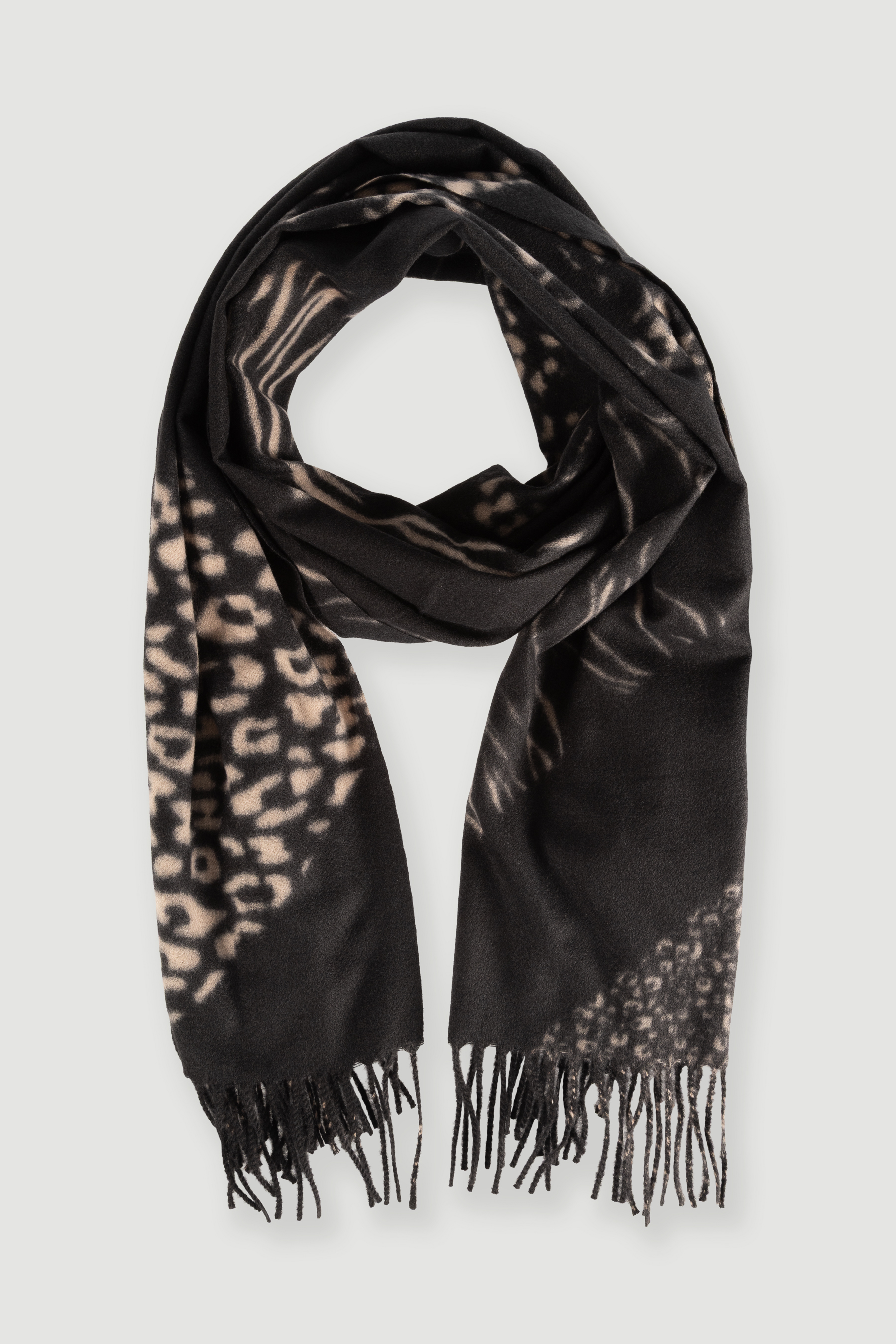 Efektowny szalik z printem