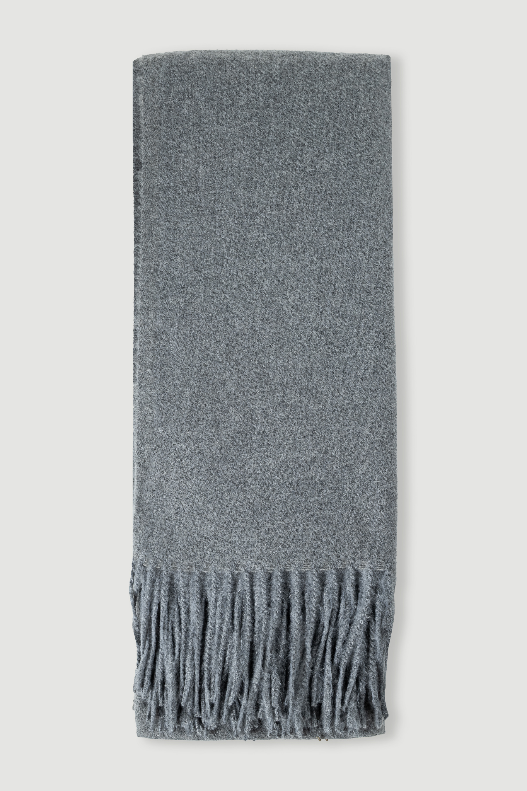 Klasyczny, ciemnoszary szalik z frędzlami