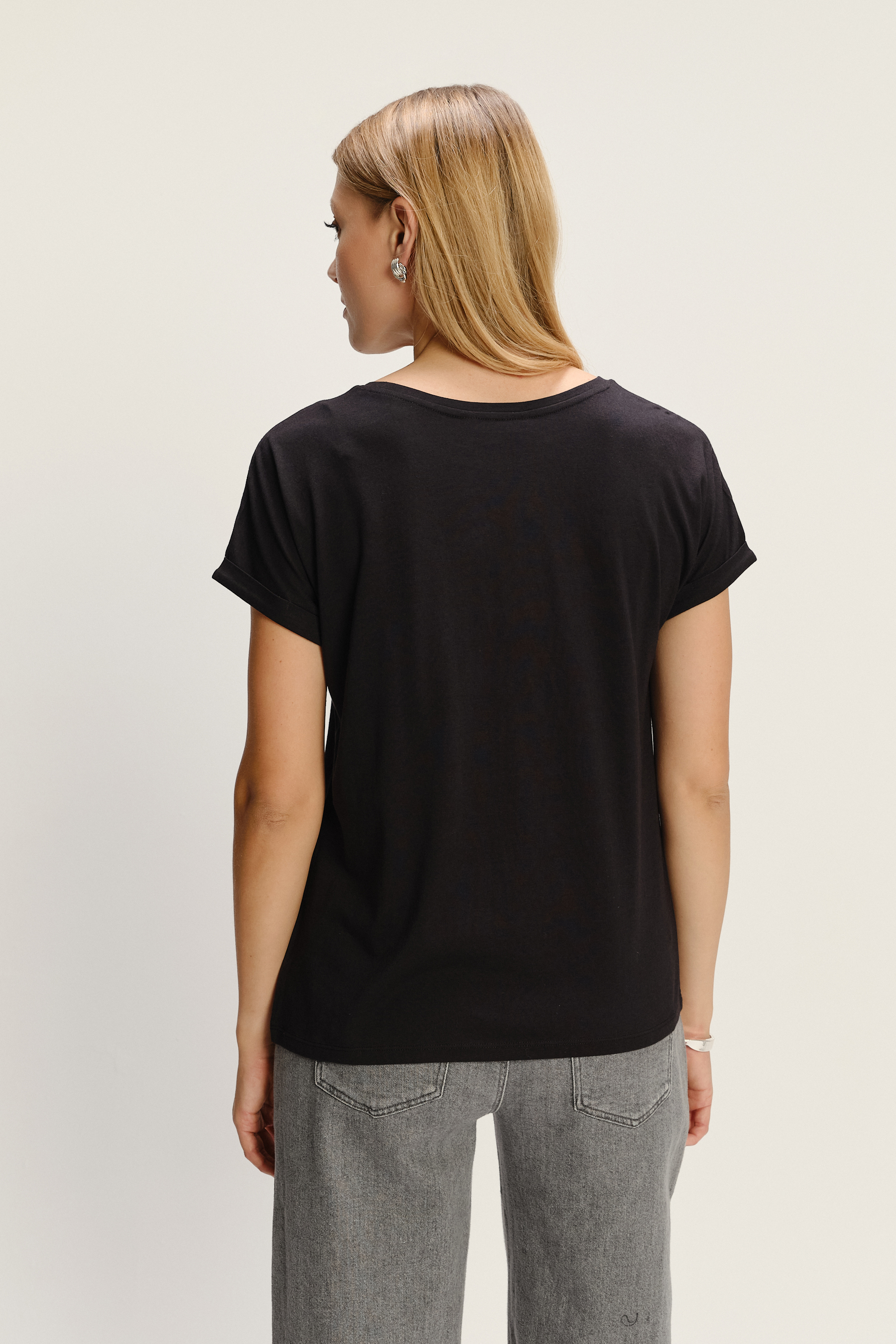 Bawełniano-wiskozowy czarny top z uroczym nadrukiem