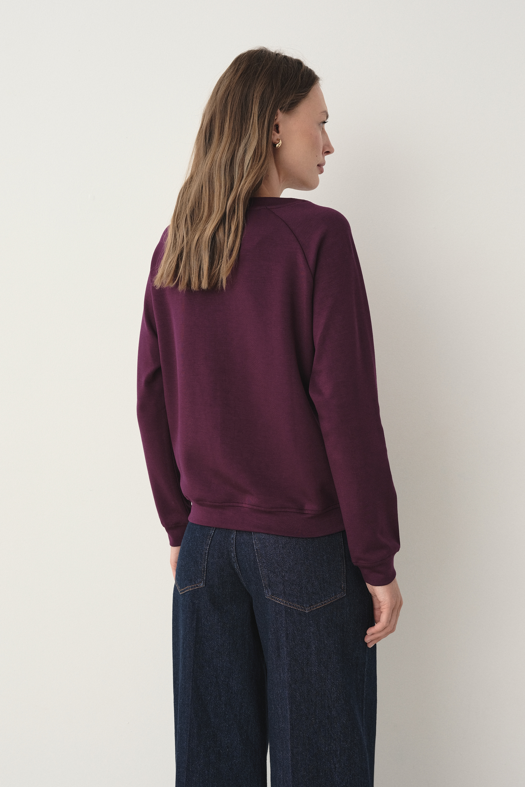 Casualowa bluza w śliiwkowym kolorze