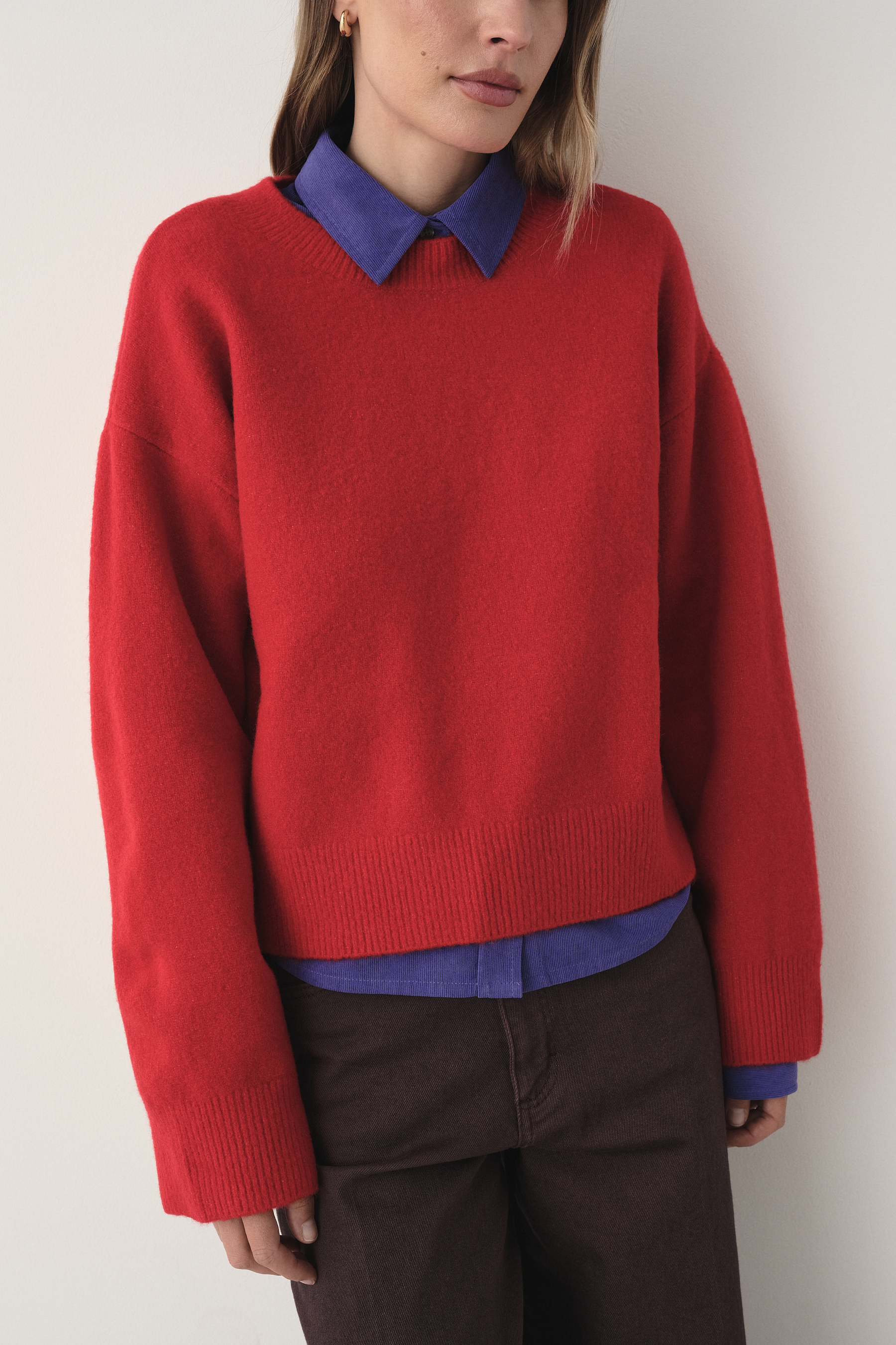 Efektowny czerwony sweter