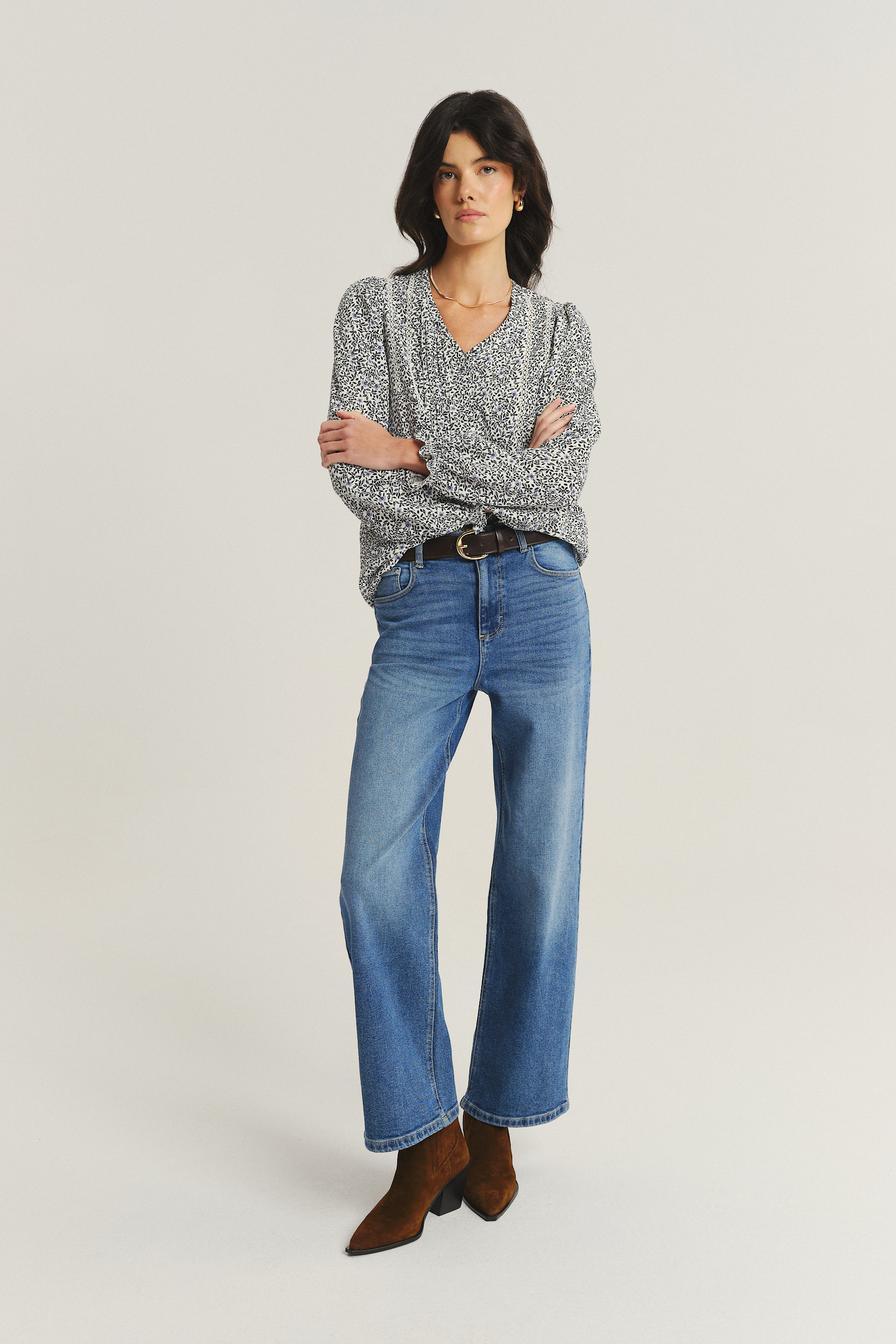 Kobieca bluzka z nadrukiem w drobne kwiaty Greenpoint