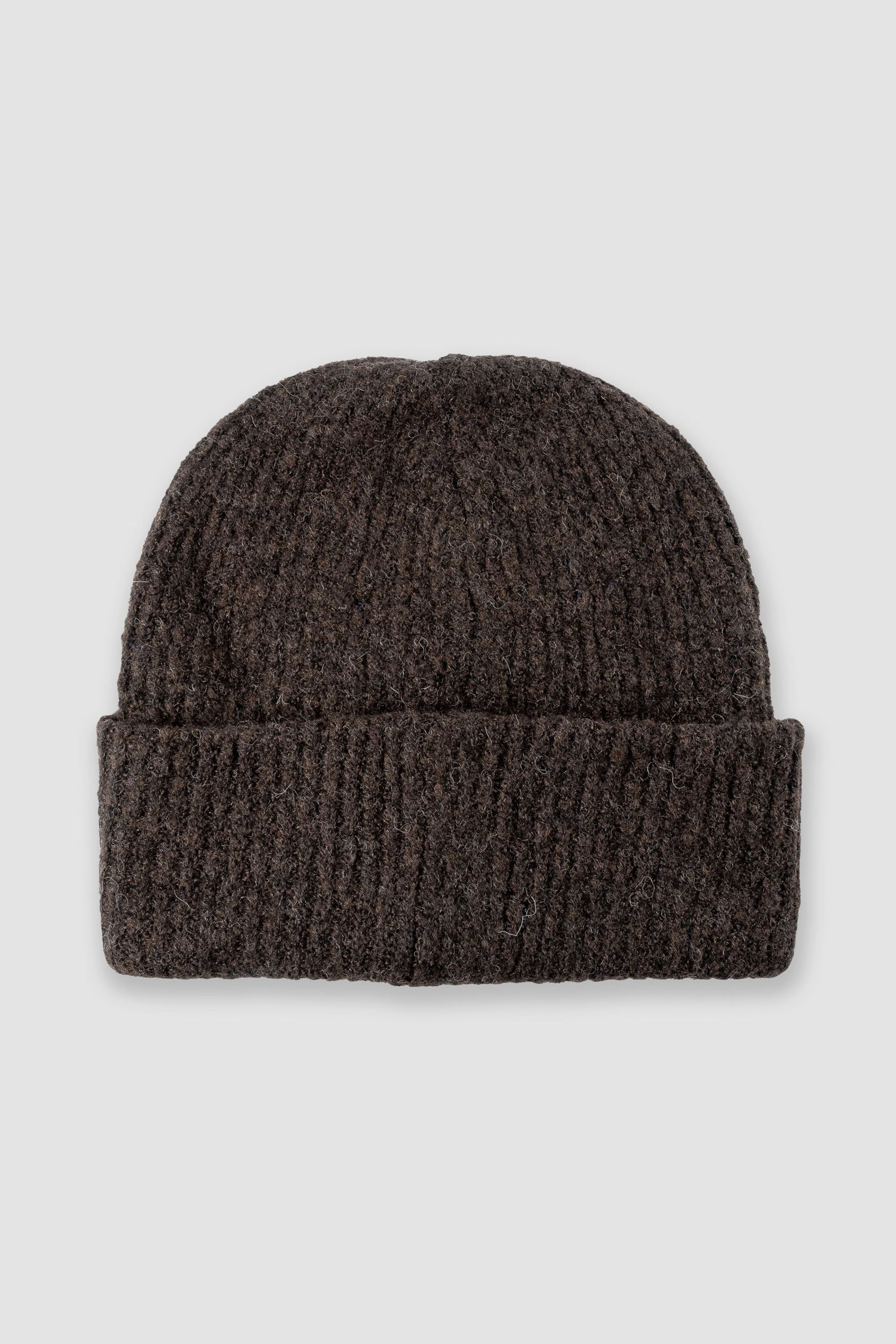 Czapka beanie w czekoladowym kolorze