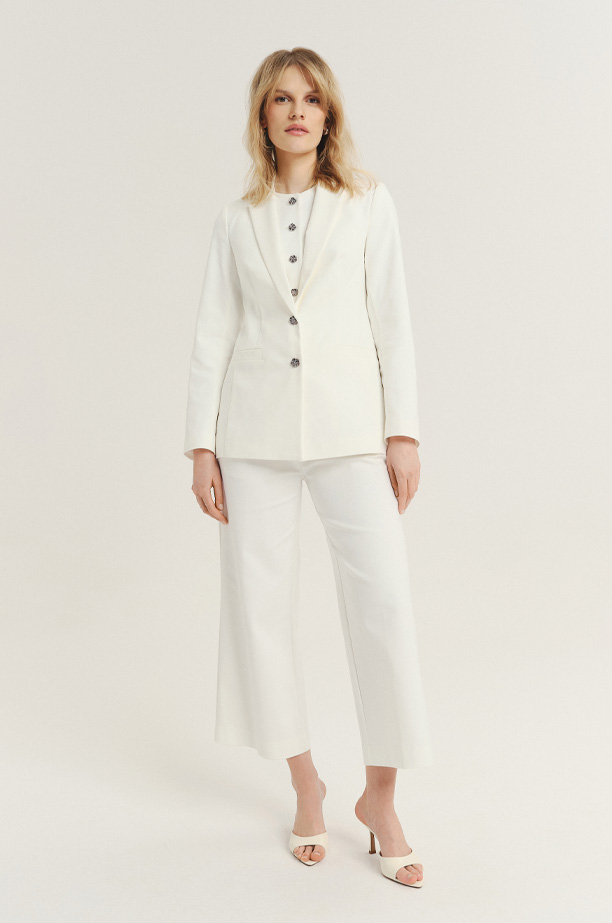 Klasyczny biały żakiet