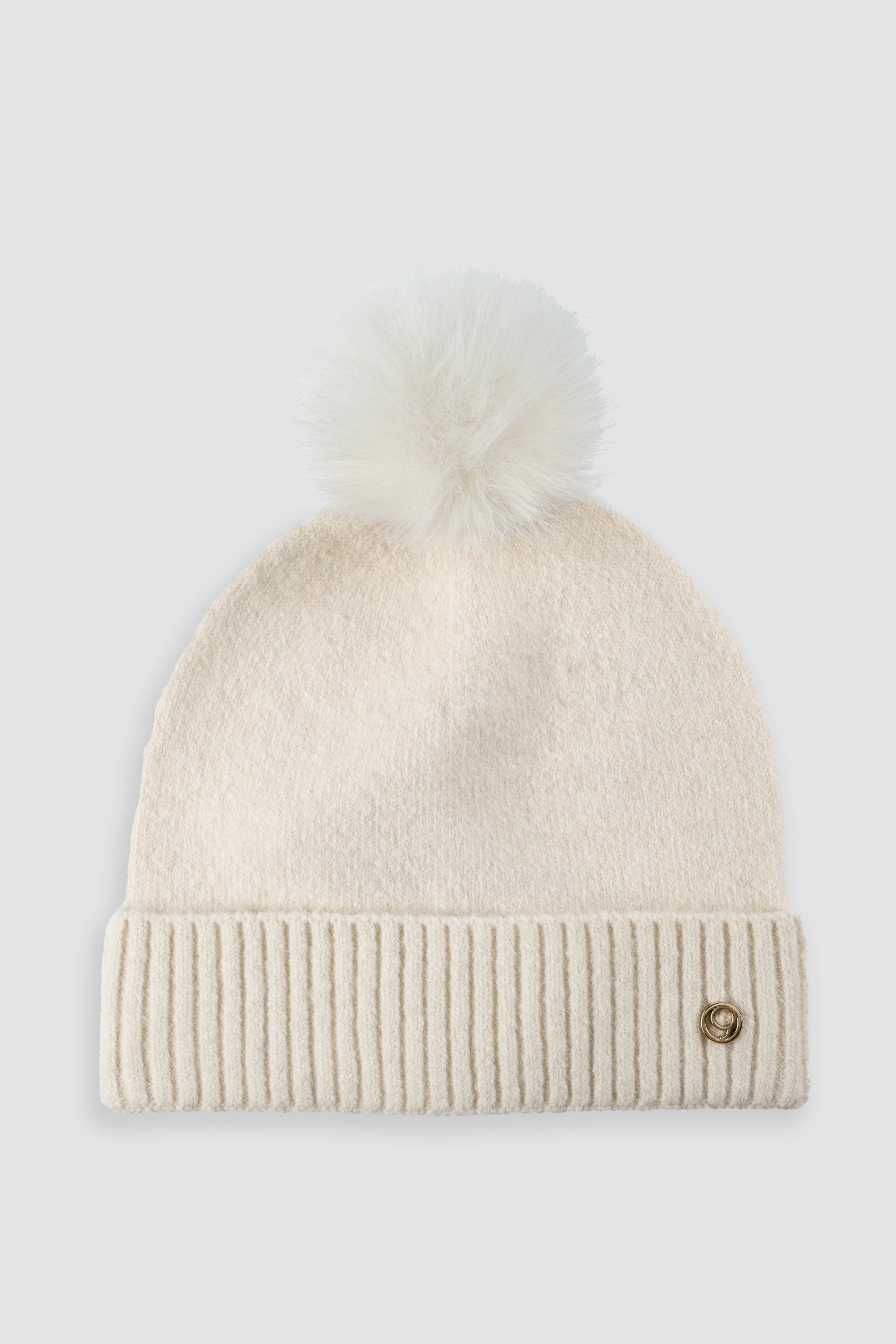 Ciepła kremowa czapka z białym pomponem