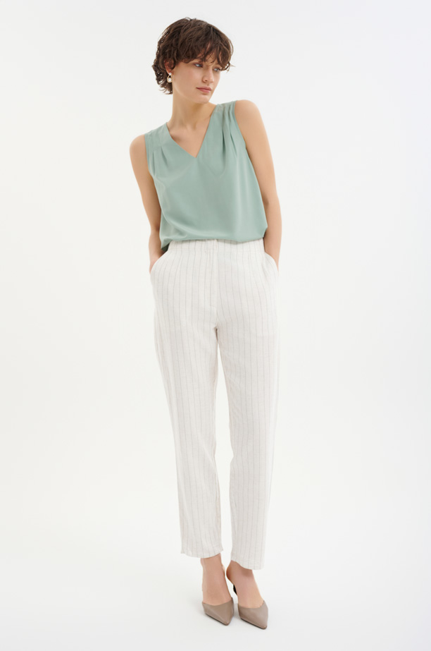 Spodnie w paski typu cygaretki