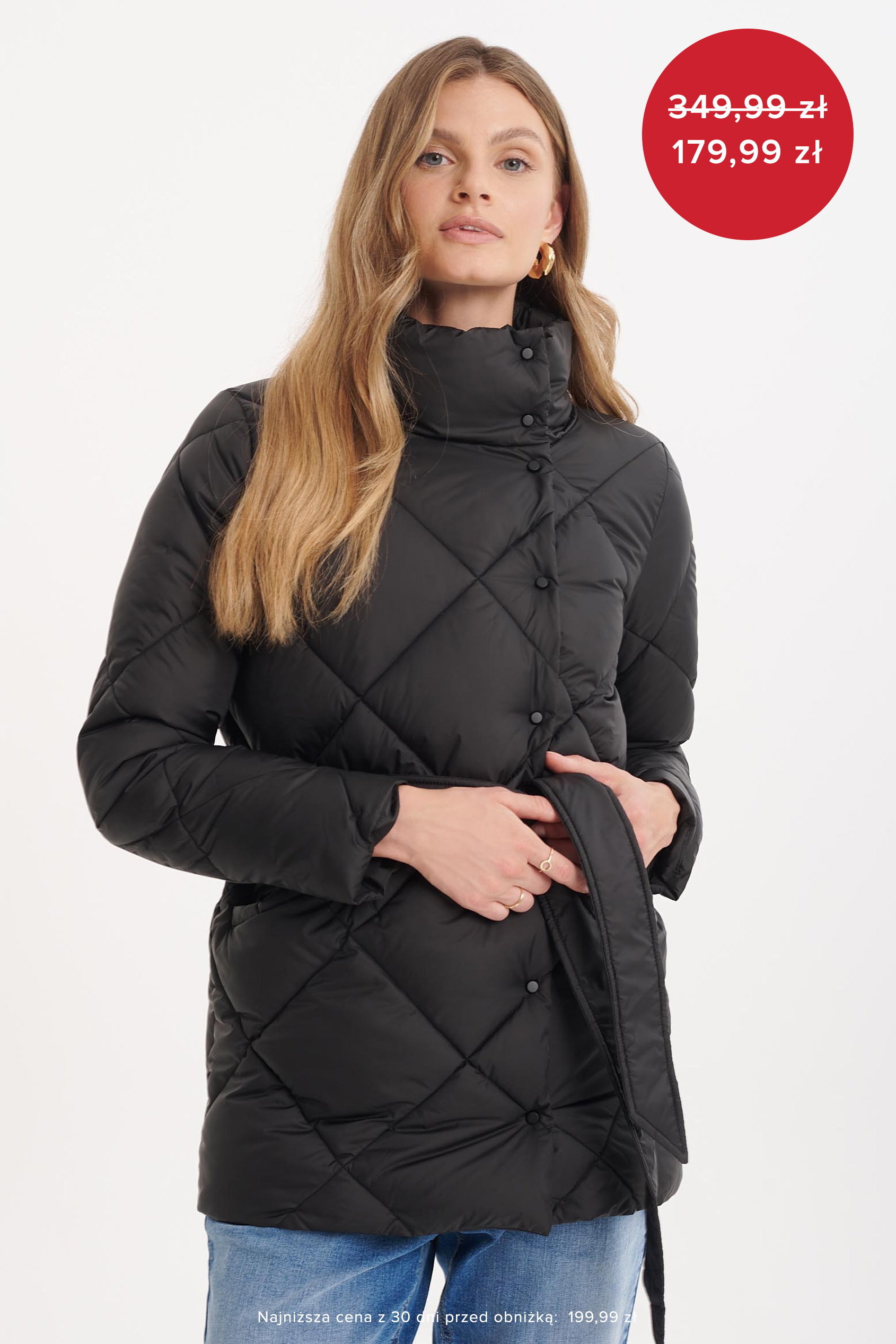 Zakładana kurtka pikowana wiązana paskiem