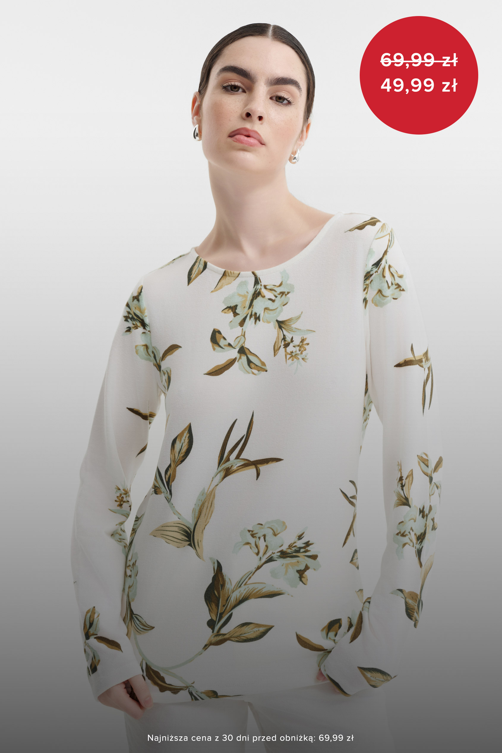 Sweter o dopasowanym fasonie w kwiatowy wzór