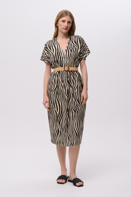 Sukienka z printem zwierzęcym 