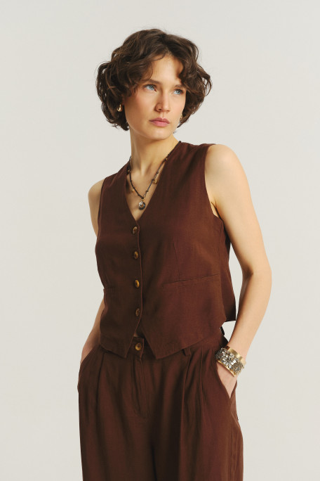 Klasyczna brązowa kamizelka