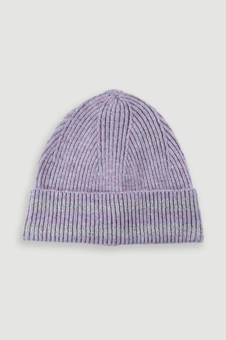 Czapka beanie z połyskującymi paskami