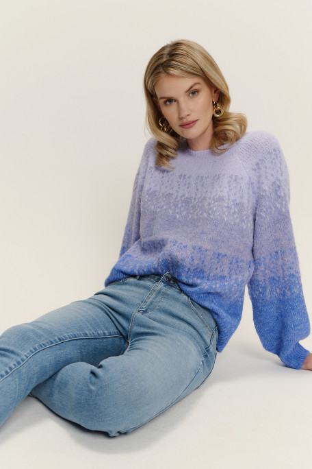 Jasnoniebieskie jeansy o fasonie skinny