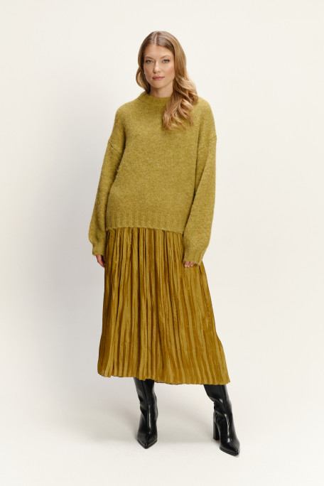 Efektowny zielony sweter oversize 