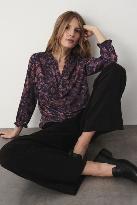 Casualowy top z nadrukiem paisley