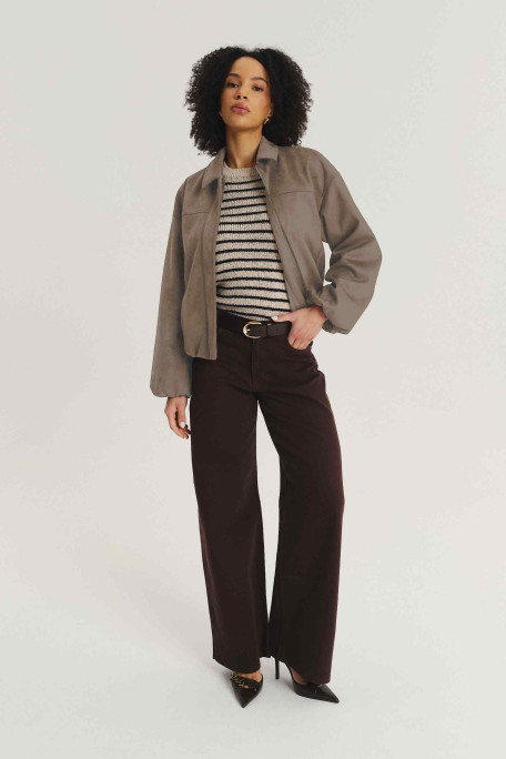 Krótka kurtka z imitacji zamszu ciemny beż