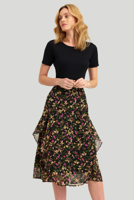 Zwiewna spódnica z naszywanymi falbanami, nadruk w kwiaty